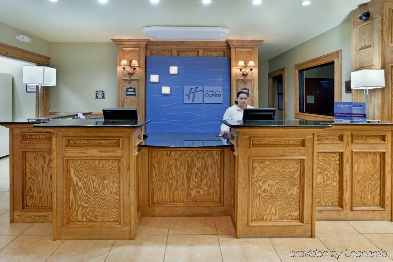 Holiday Inn Express & Suites Zapata by IHG