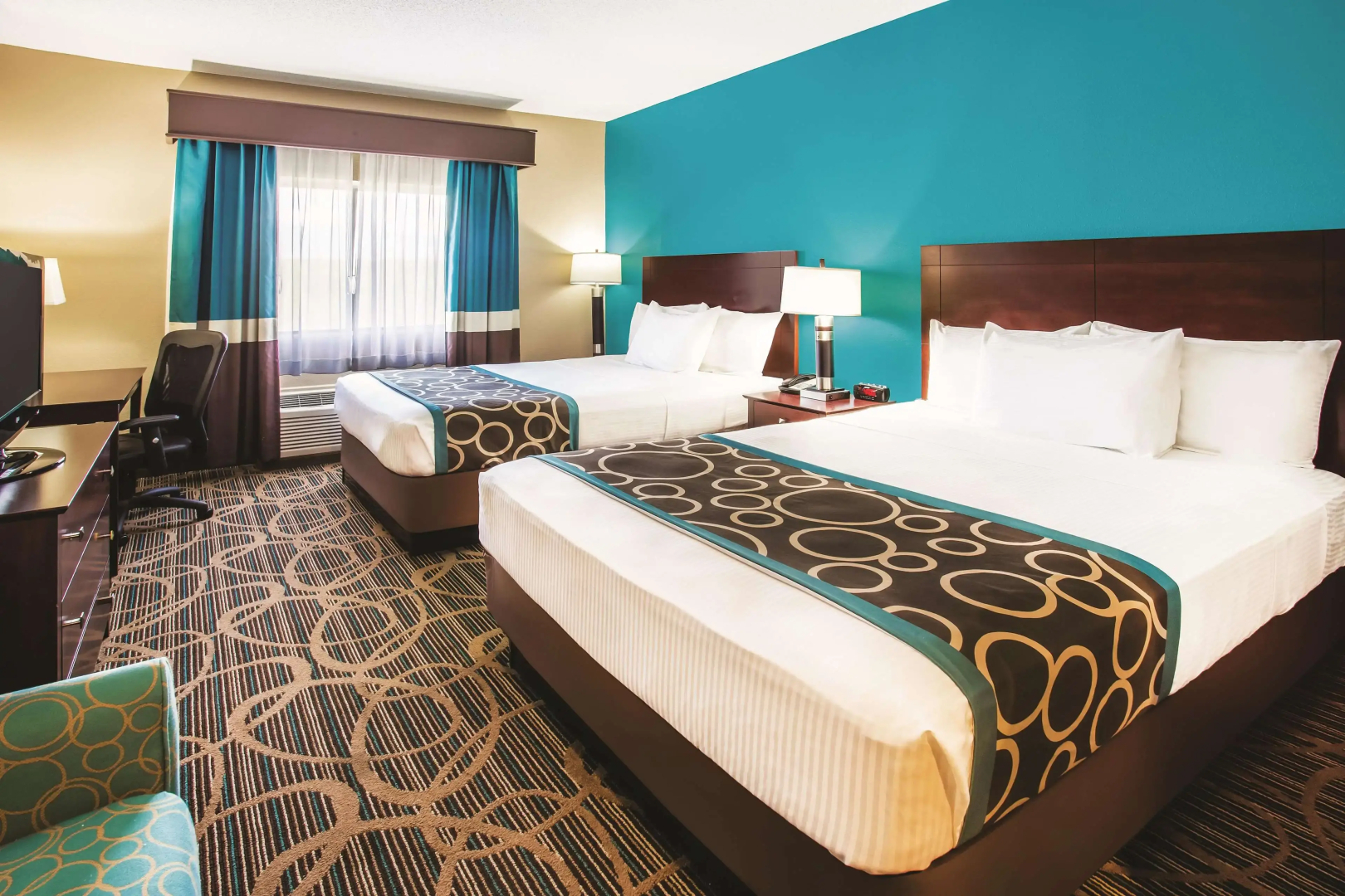 La Quinta Inn & Suites by Wyndham Evansville