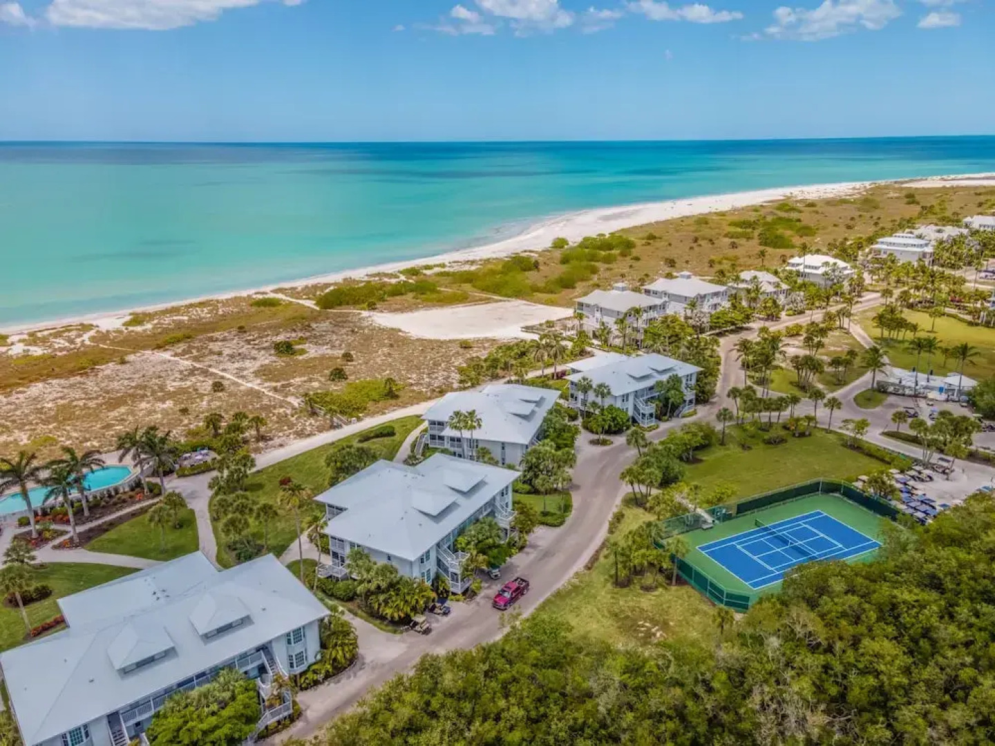 Beach One Bedroom Villa by Redawning