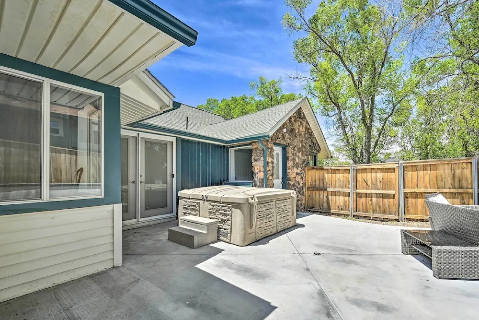 Stylish Basecamp 6850' Near Downtown Williams!