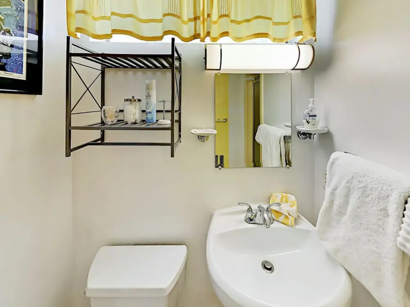 68571 J Street Home Mid-century 2 Bedrooms 2 Bathrooms Home