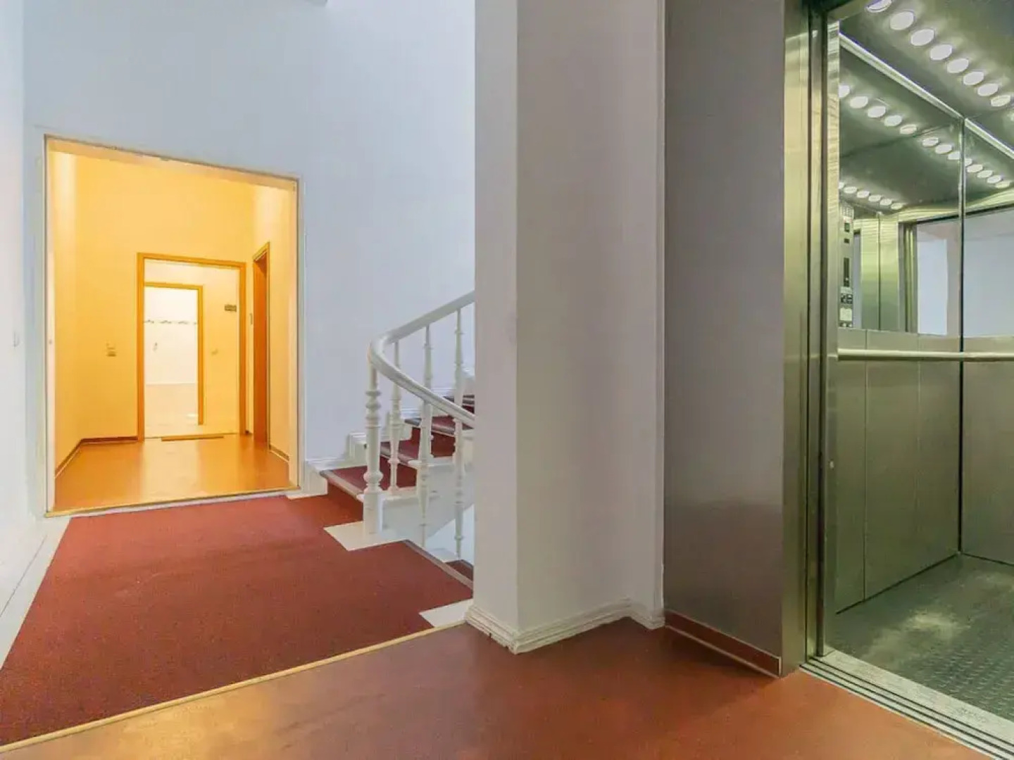 City Apartment Comfortable Holiday Residence