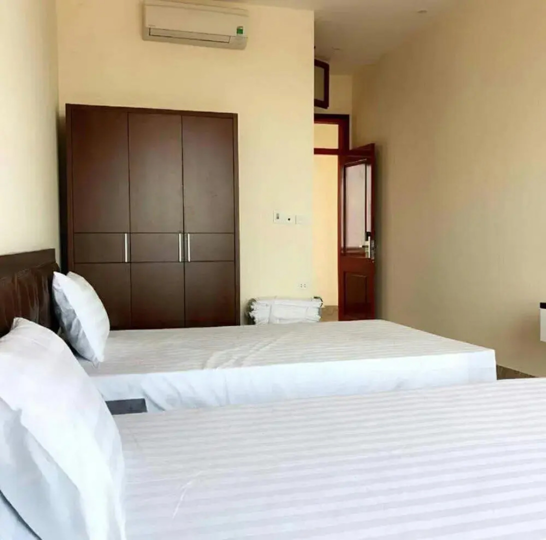 1001 Nights Hotel 27 Huong Tram