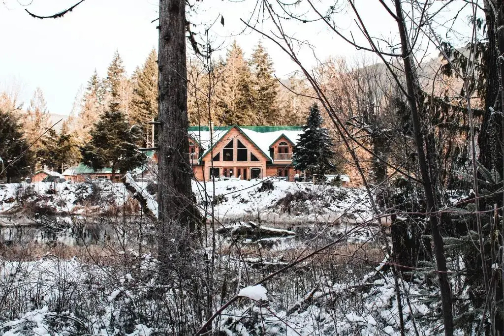 Cowichan River Lodge