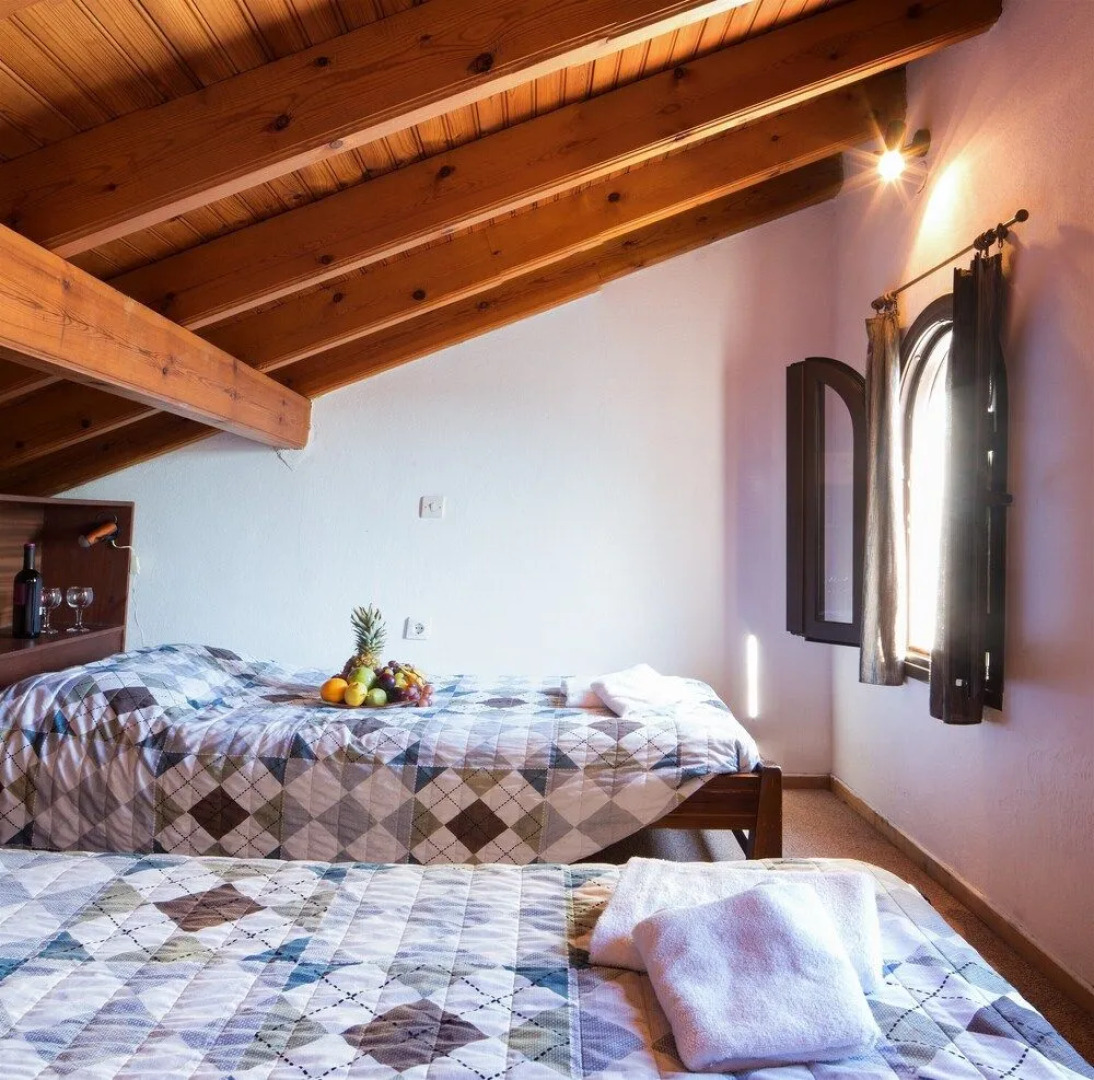 Villa Perris Studios