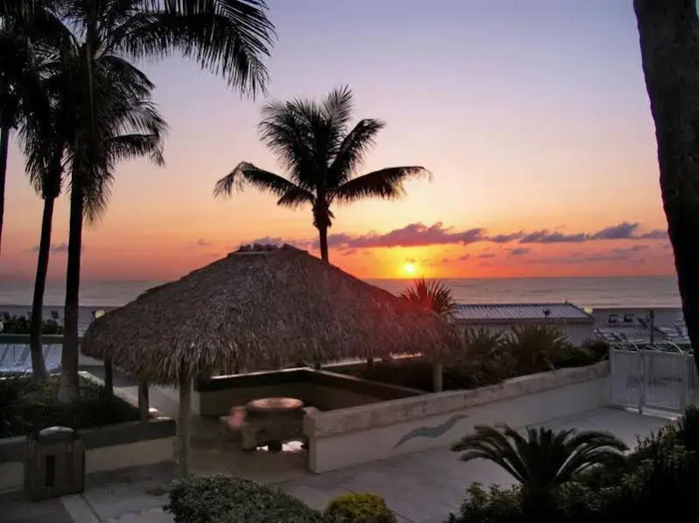 Golden Strand Ocean Villa Resort