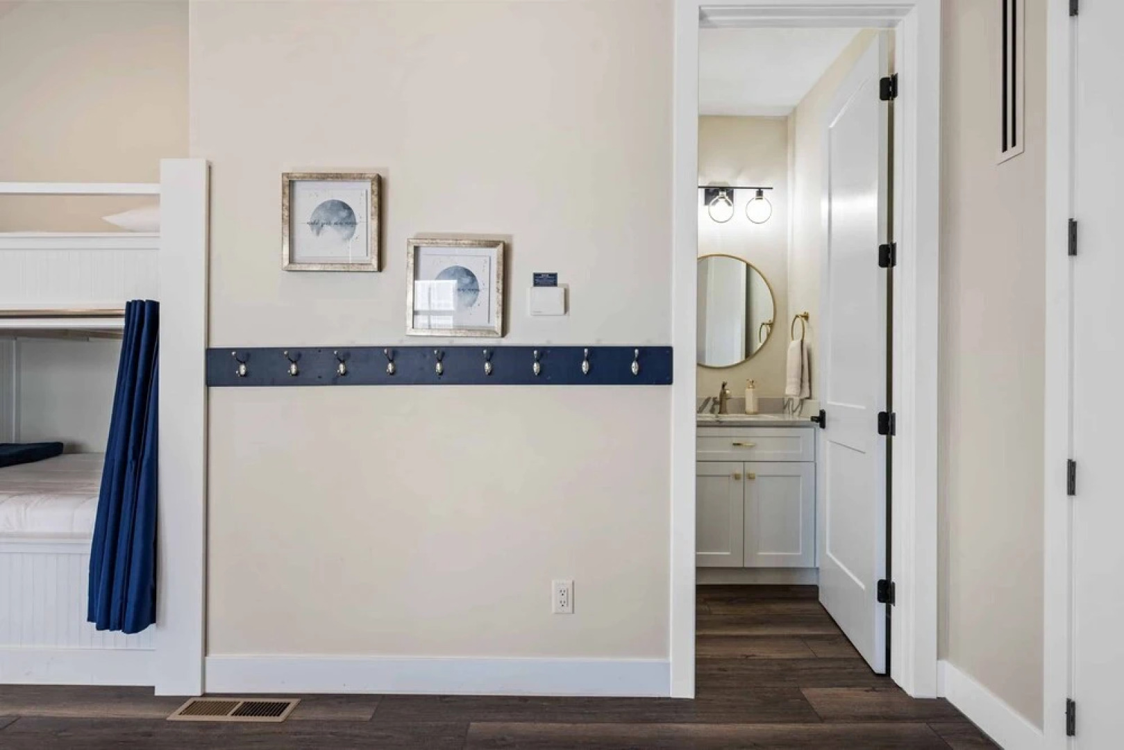 The Hudson #f2 4 Bedroom Townhouse