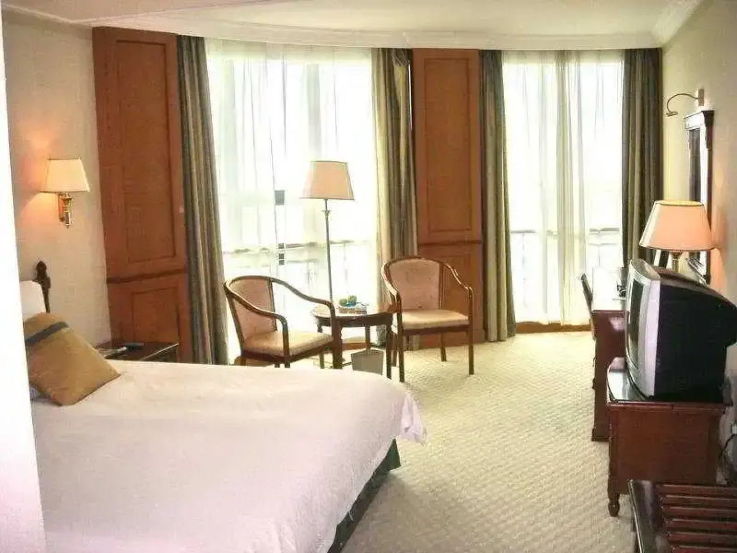 Peninsula Hotel Yichang