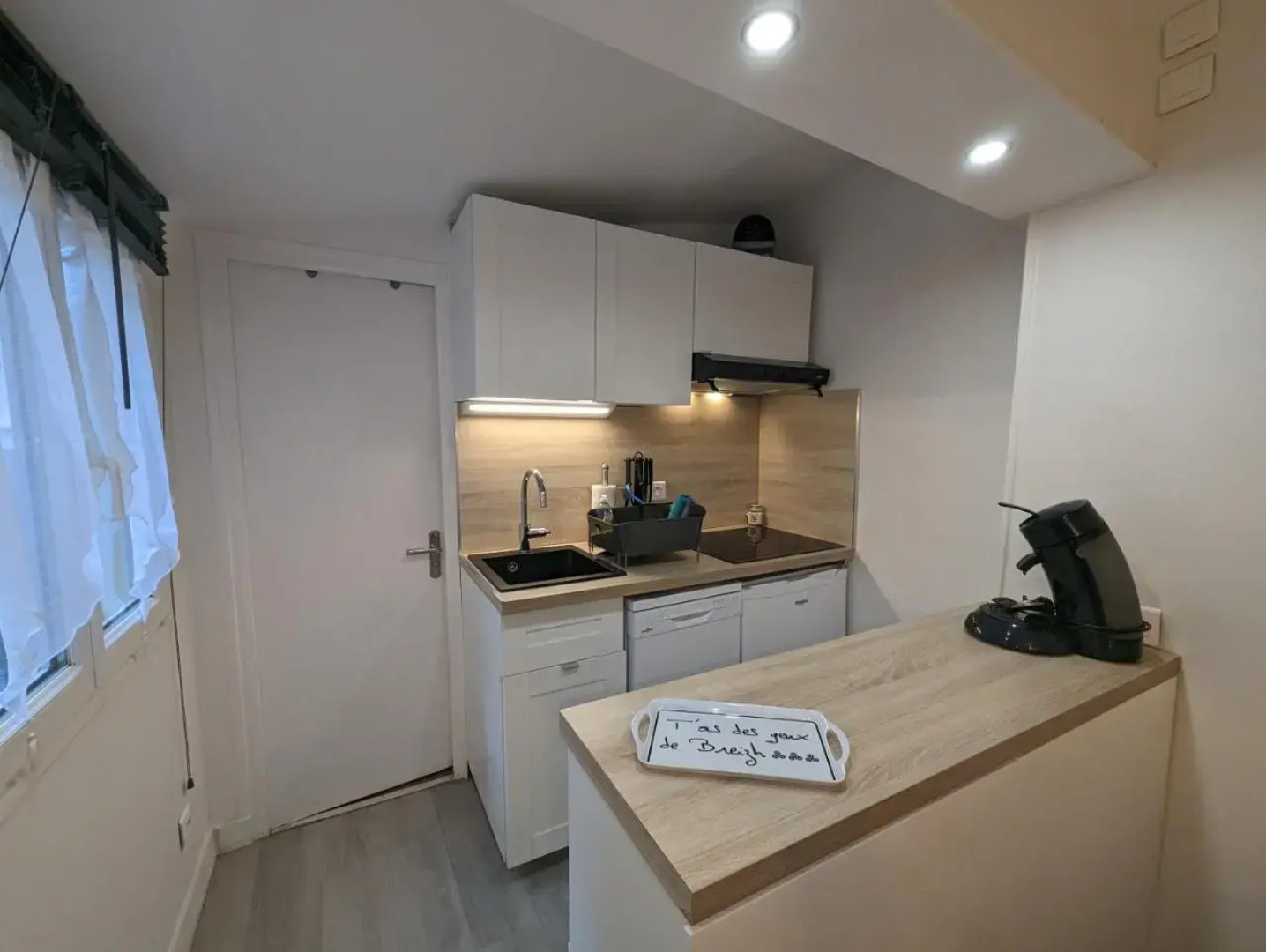 Hypercentre, au calme, 5 min de la plage : KERDAMEZ !