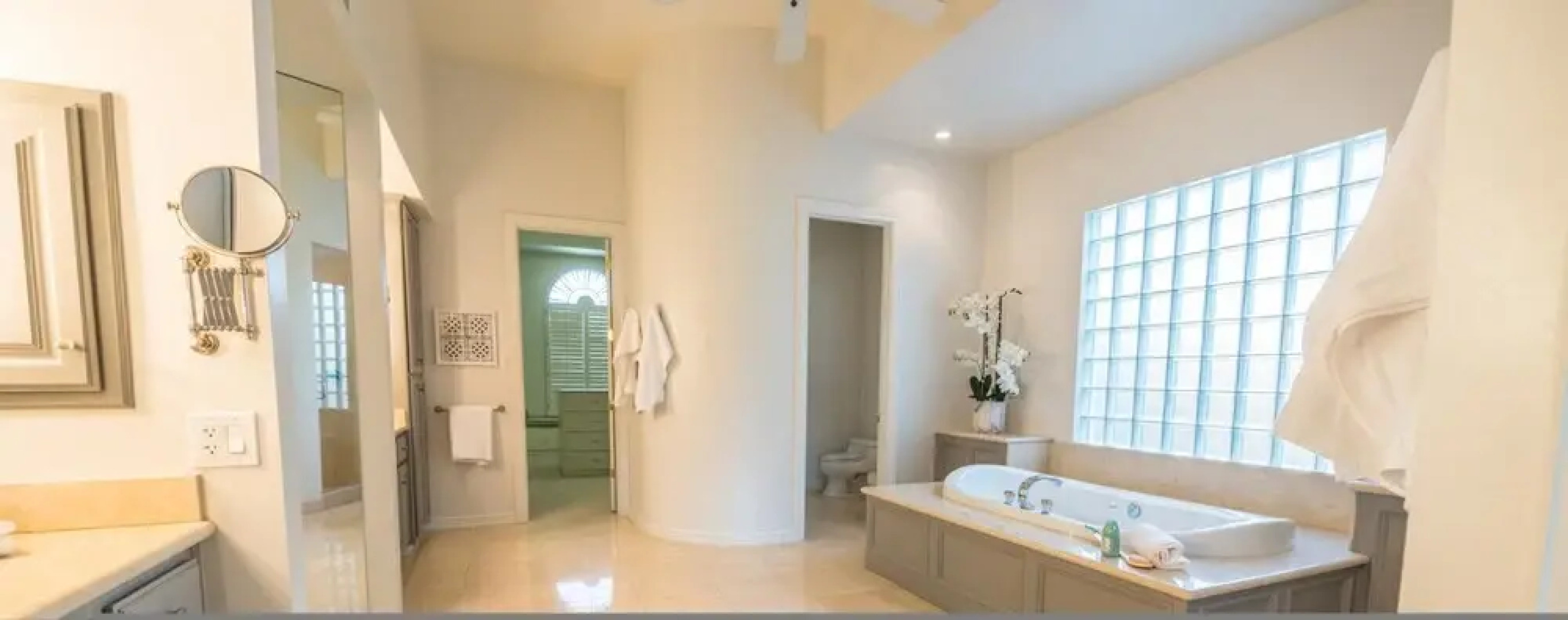 Meadowlark - Paradise Valley