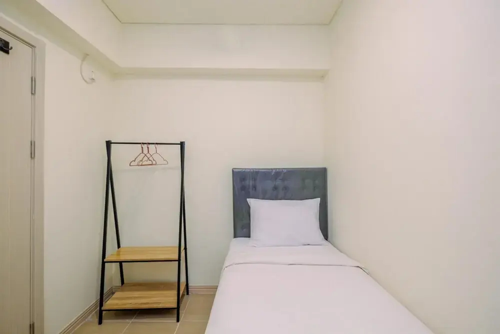 Strategic And Comfy 2Br Apartment At Meikarta