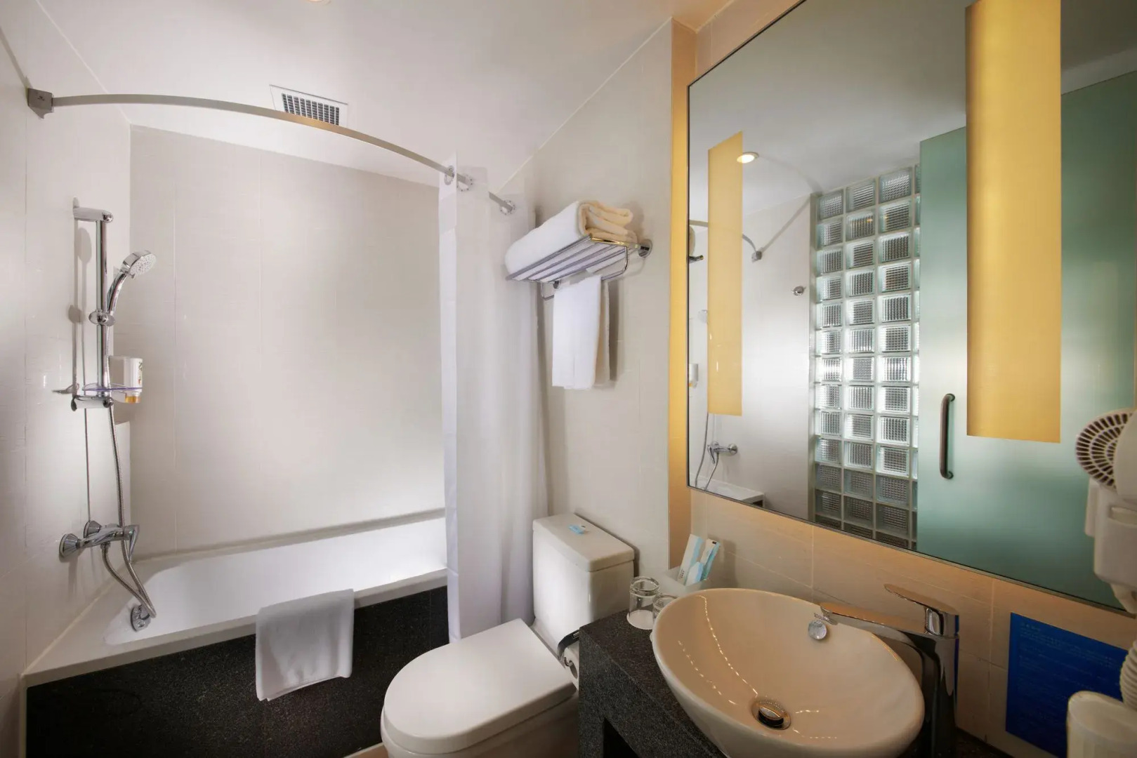 Holiday Inn Express Yangzhou City Center by IHG