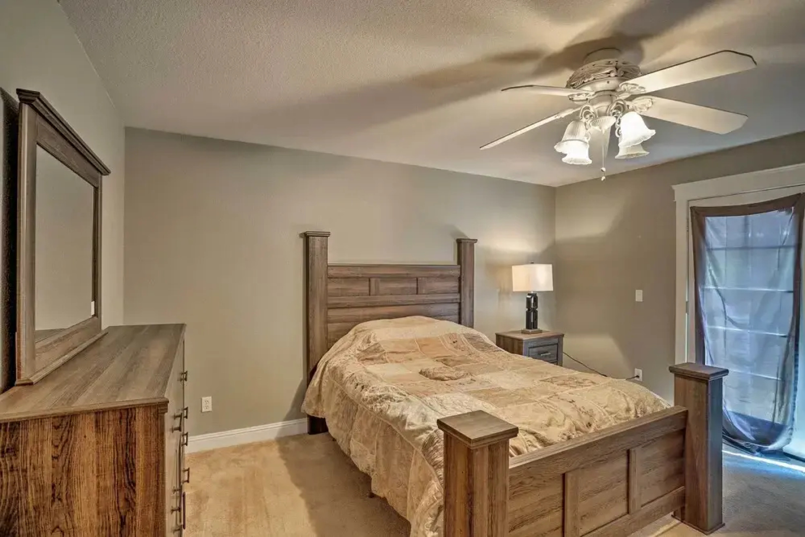 Spacious Downtown Chico Home ~ Half Mile to Csu!