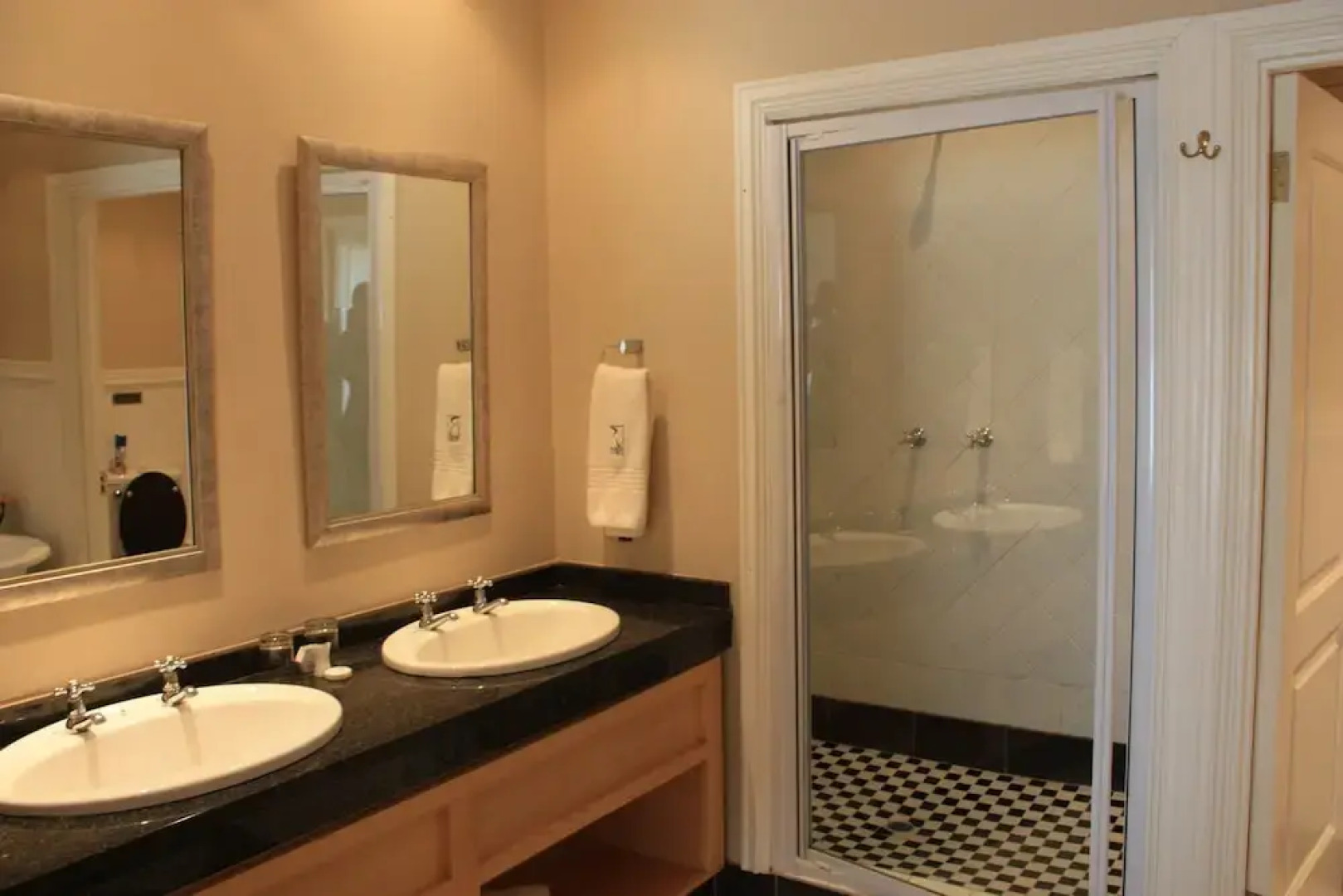 Bushman Sands Golf Lodge