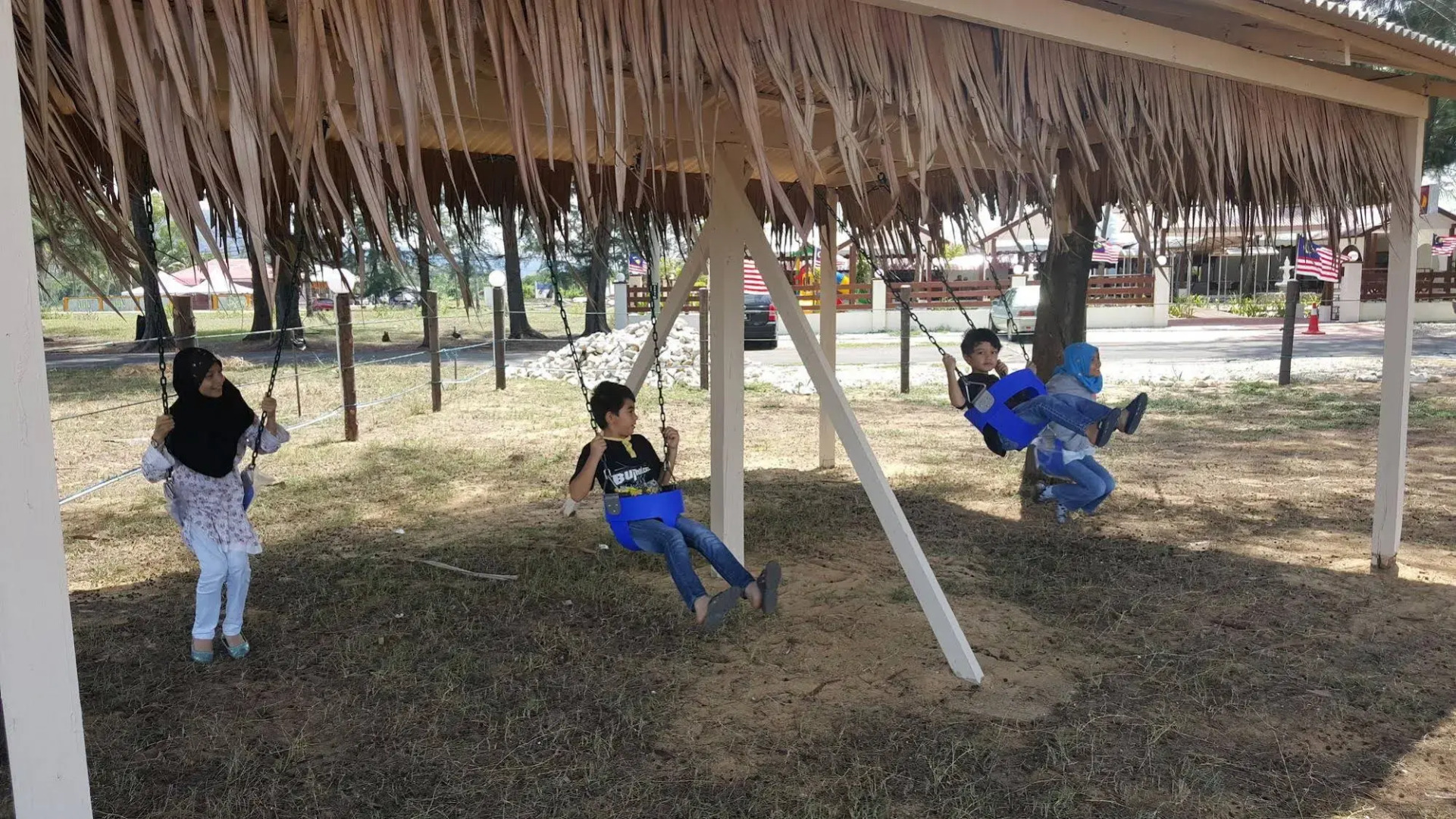 AlSafina Kijal Beach Resort & Restaurant