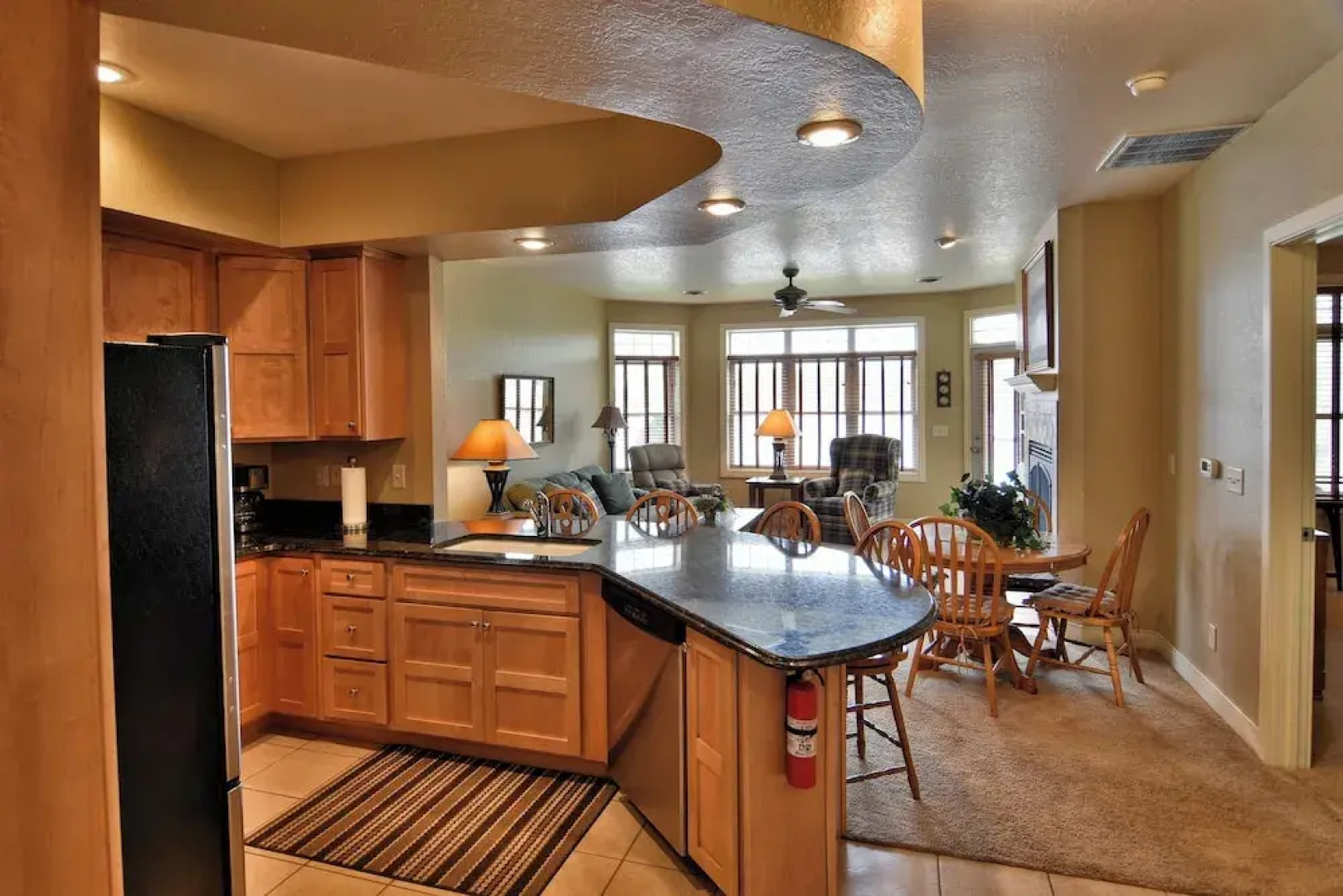 Unit 411a 1 BD/ 1 BA Condo