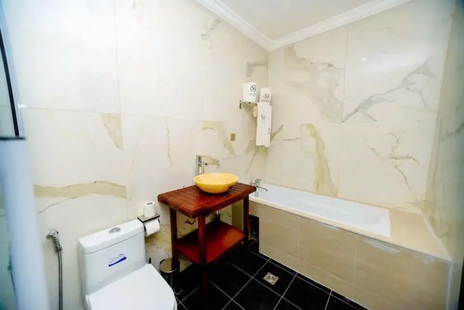 Marcsons Hotels and Resorts