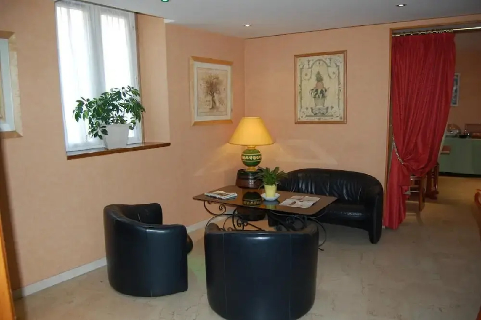 Hôtel A La Grâce De Dieu