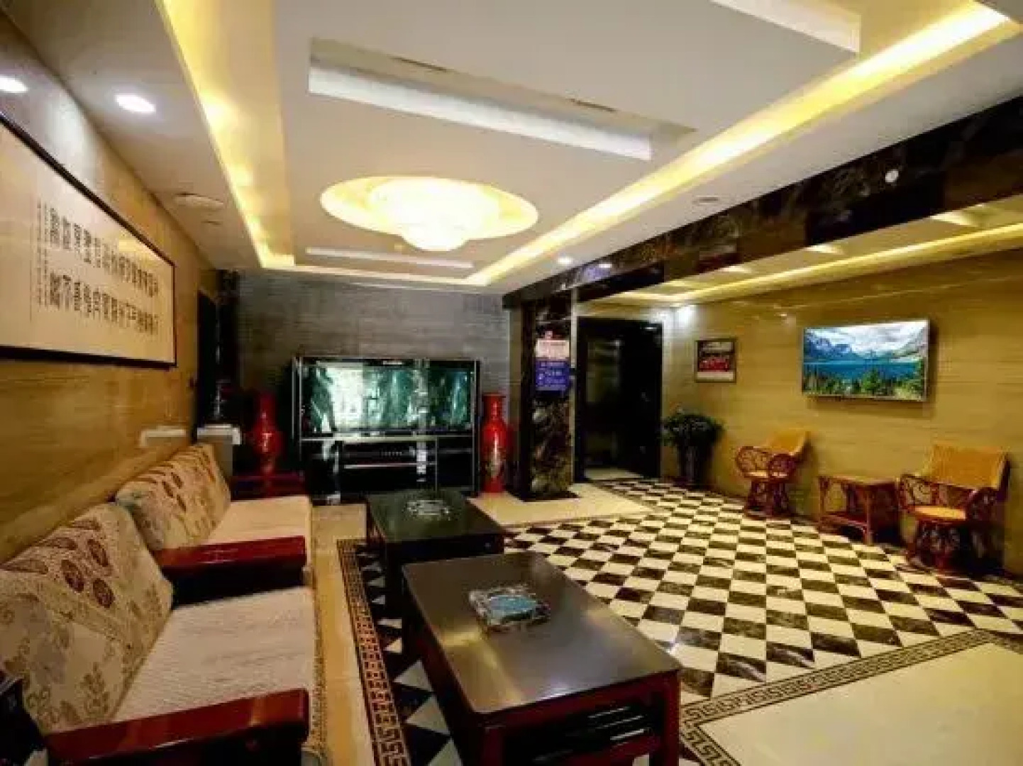 Jingyuan Pengwan Business Hotel