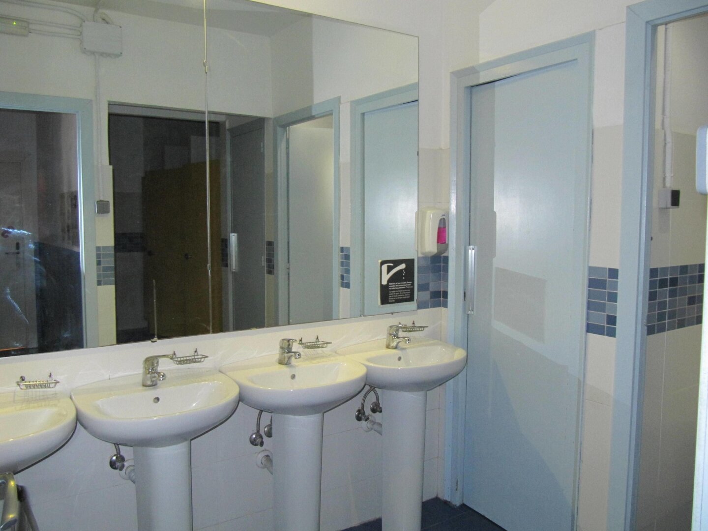 Onefam Les Corts Hostel