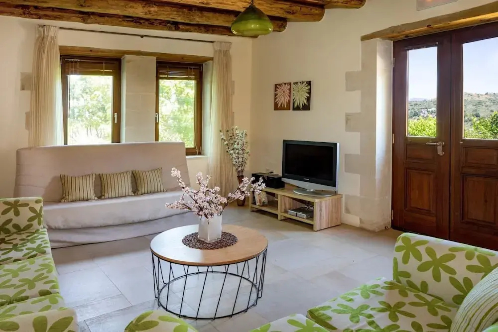 Olga s Filoxenia Villa Erontas