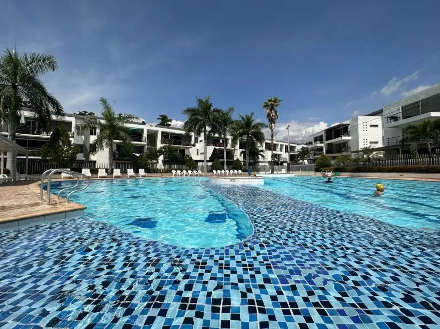 Apartasol Santafe de Antioquia 15