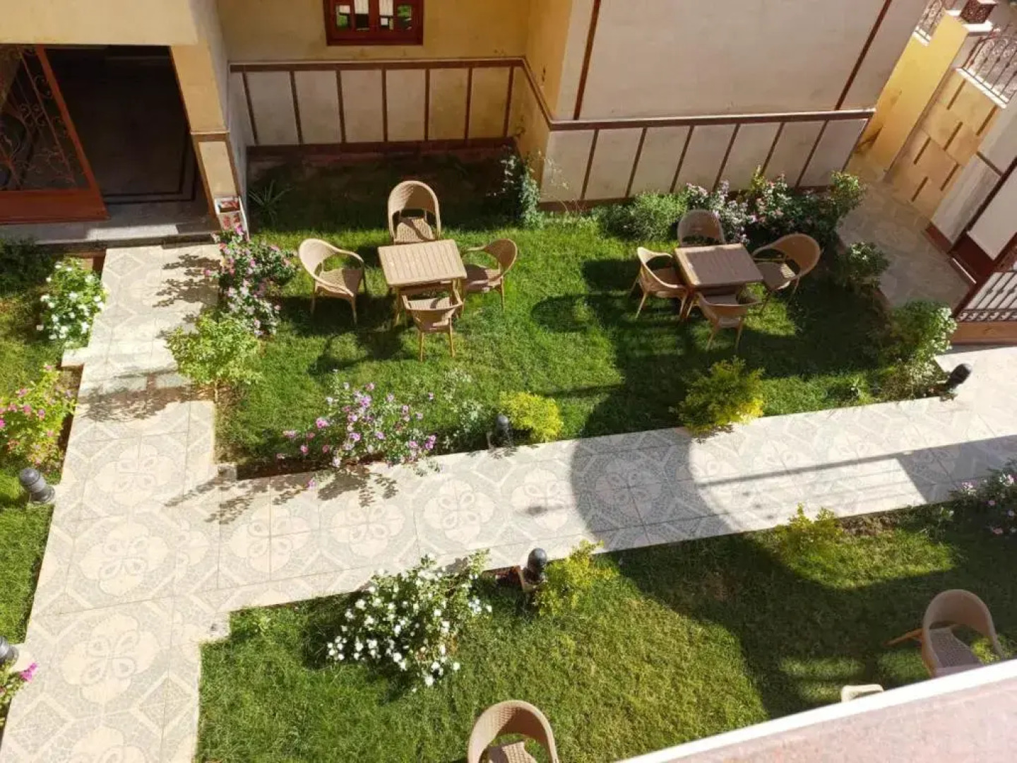 Mikhaila Guest House