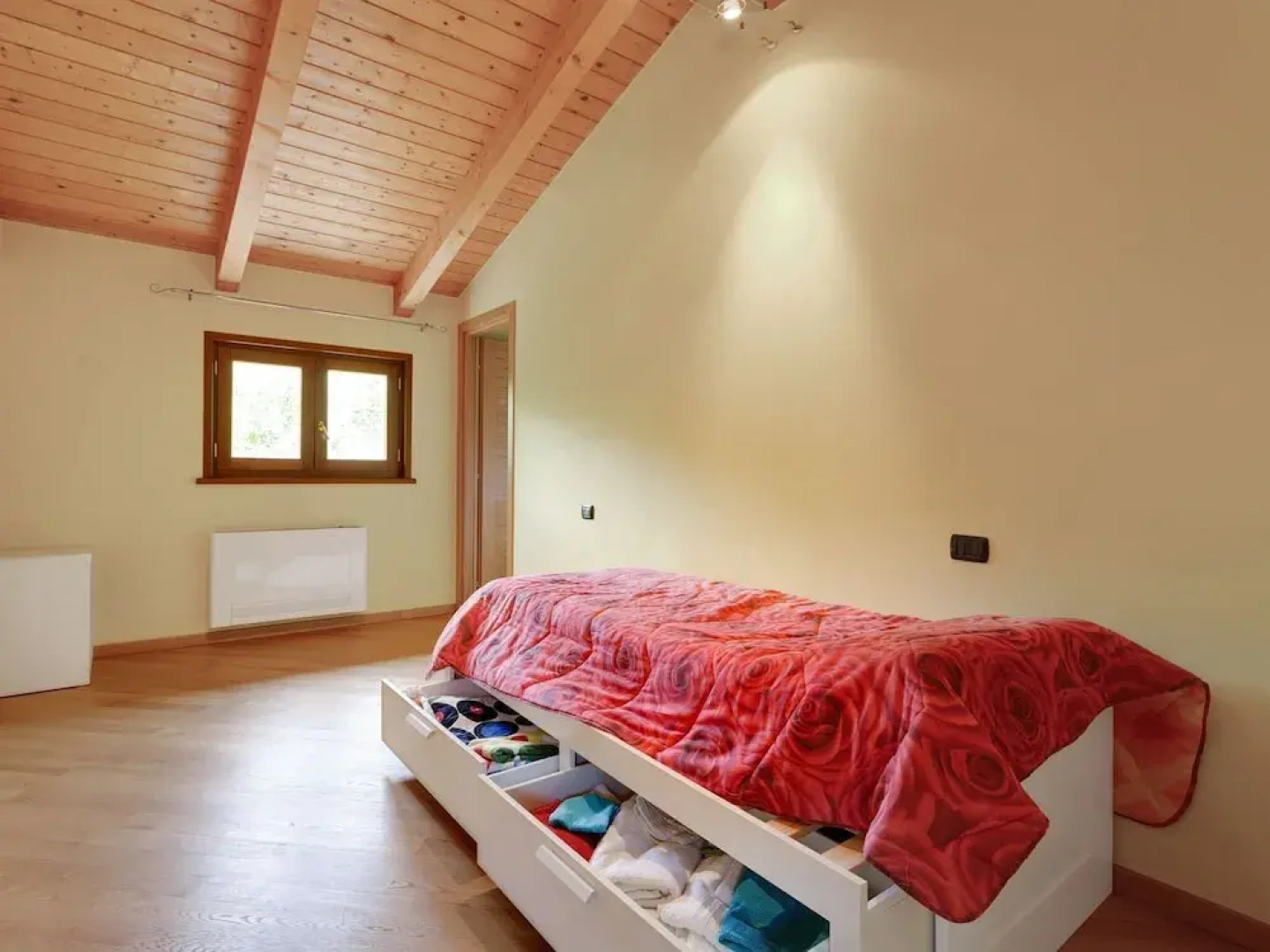 Mountain-view Holiday Home in Cusano Mutri With Private Garden