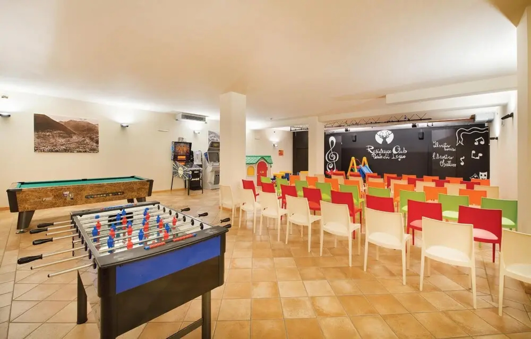 Nice Apartment in Ponte di Legno With 3 Bedrooms and Wifi