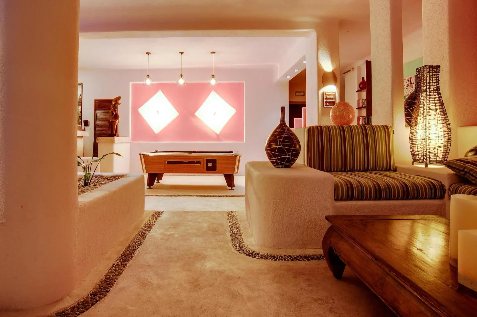 La Tortuga Hotel & Spa