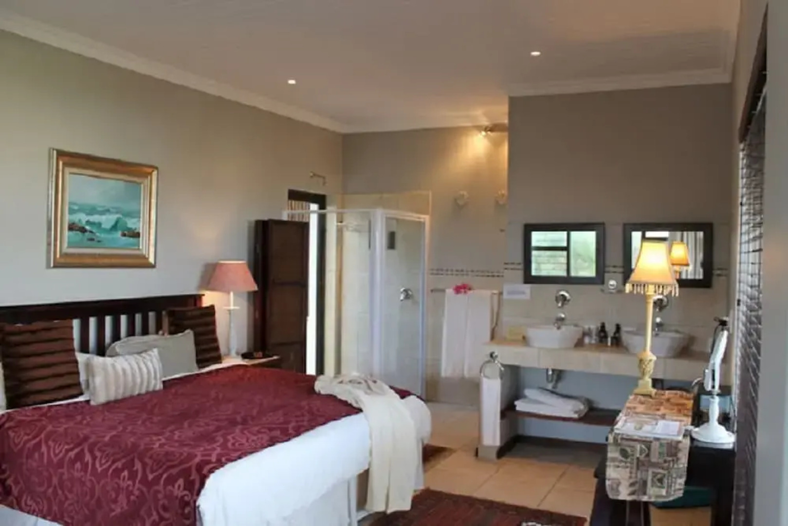 Cottage on the Hill Guest Lodge