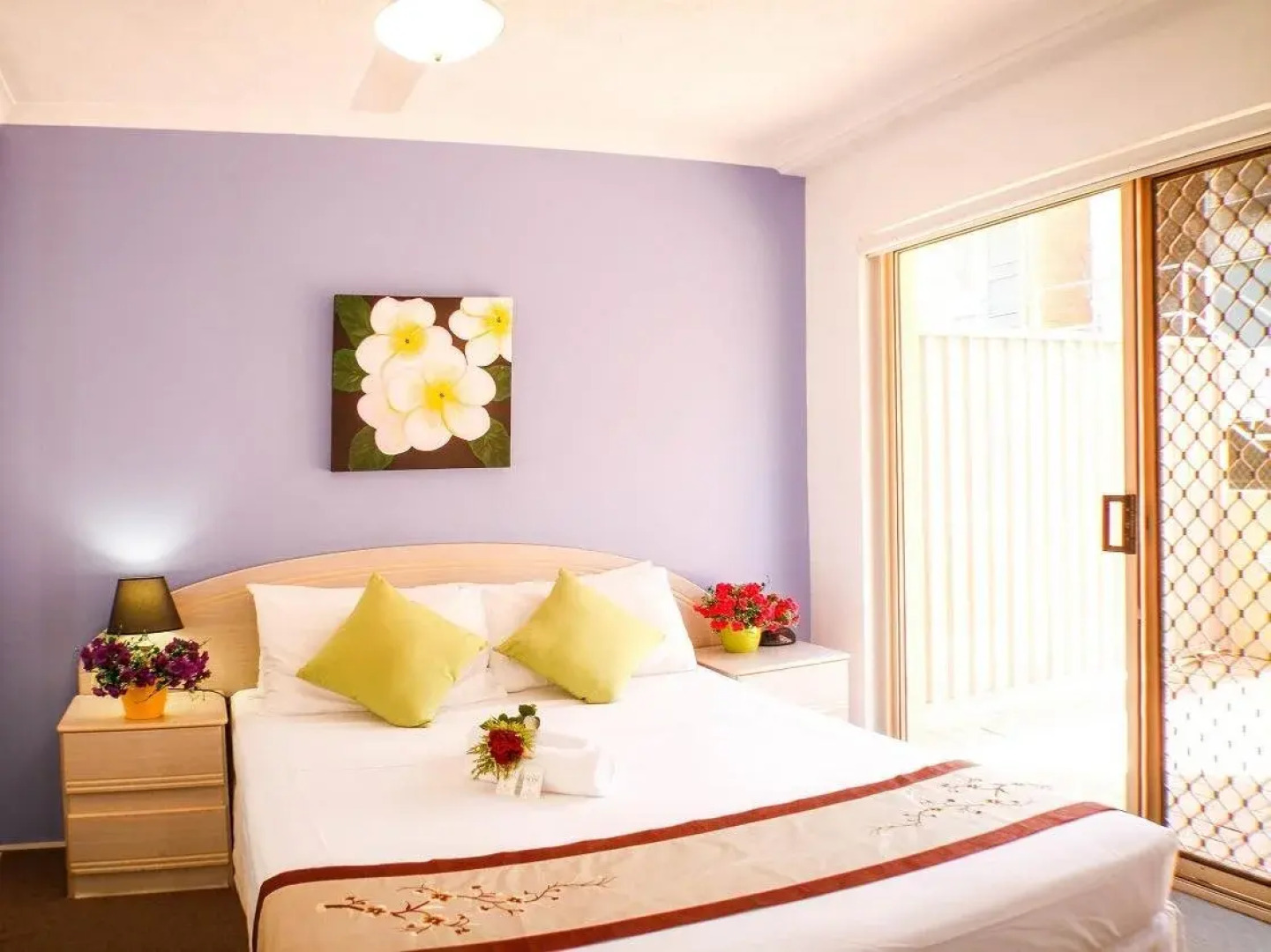 Surfers Riverside Apartments