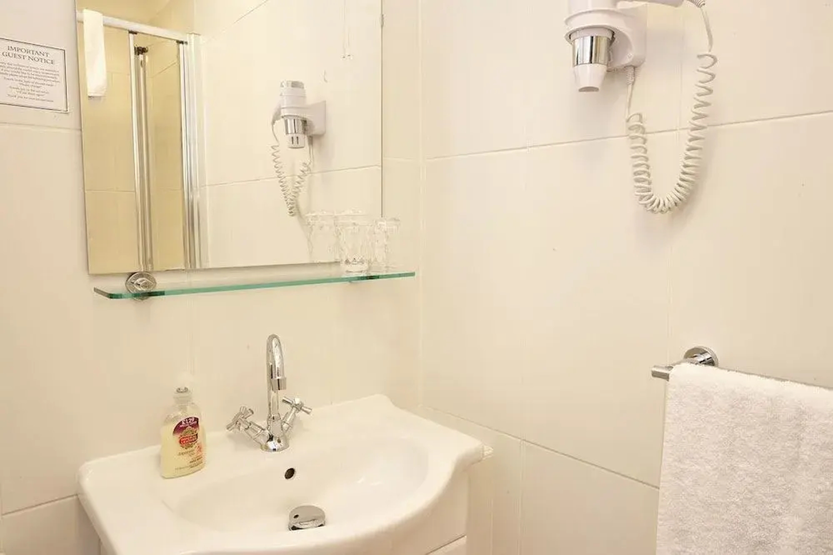 Little Hayes Guest House