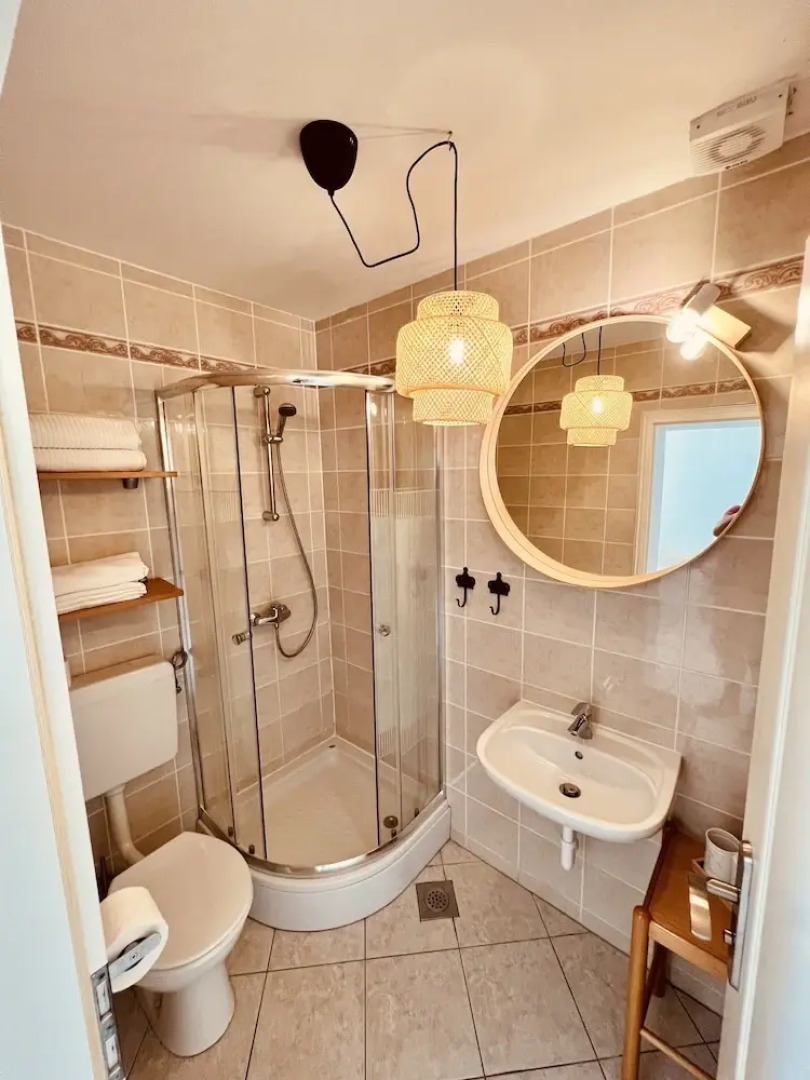 Apartment Wood Street and India