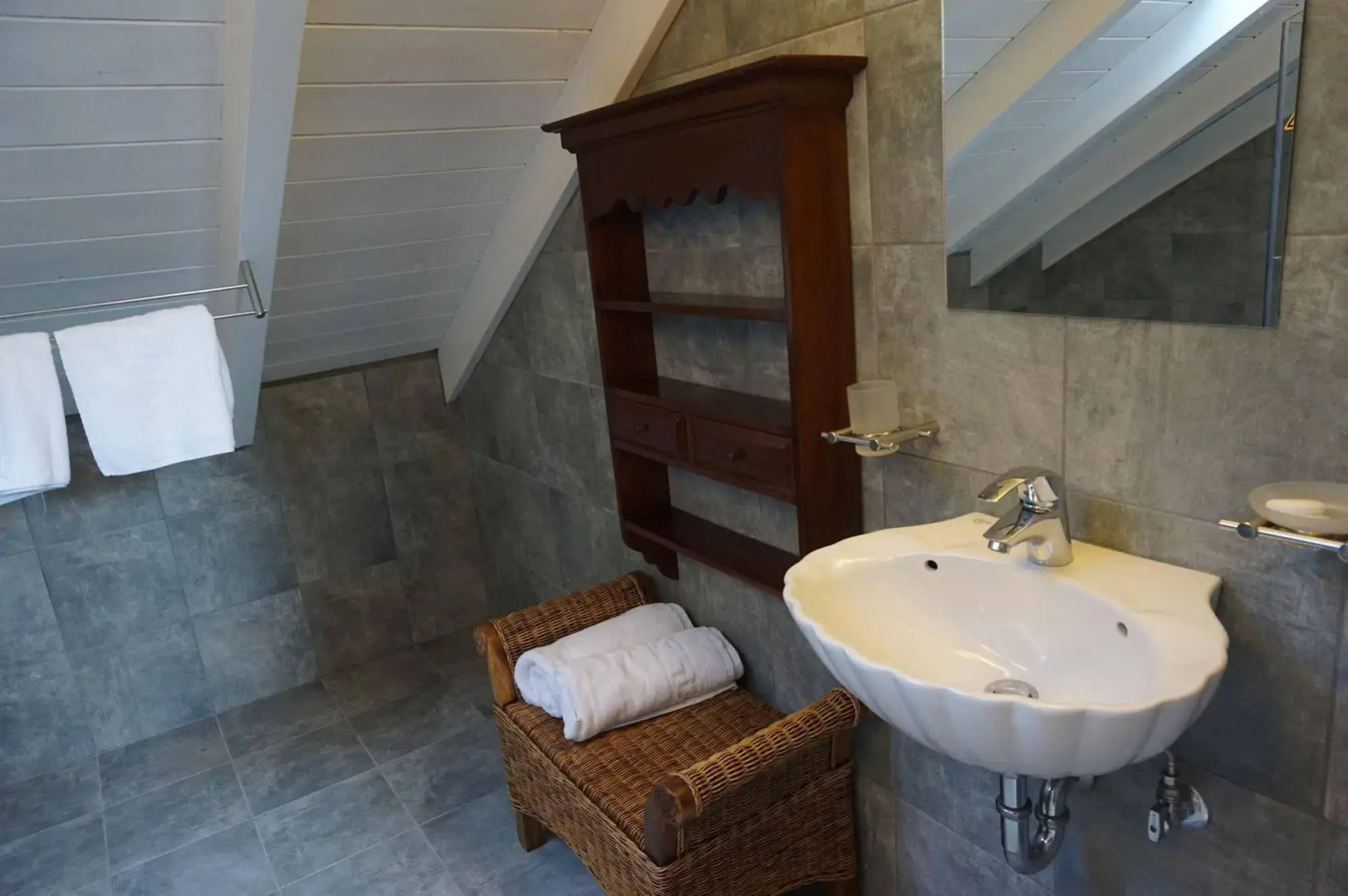 Balhambra Suites - Adults Only