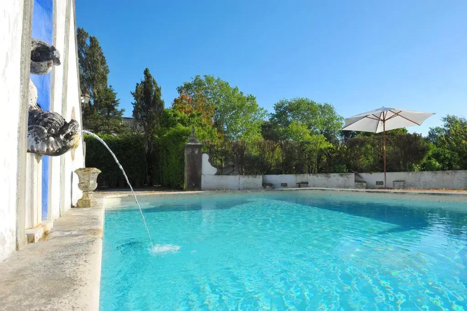 Countryside Family House