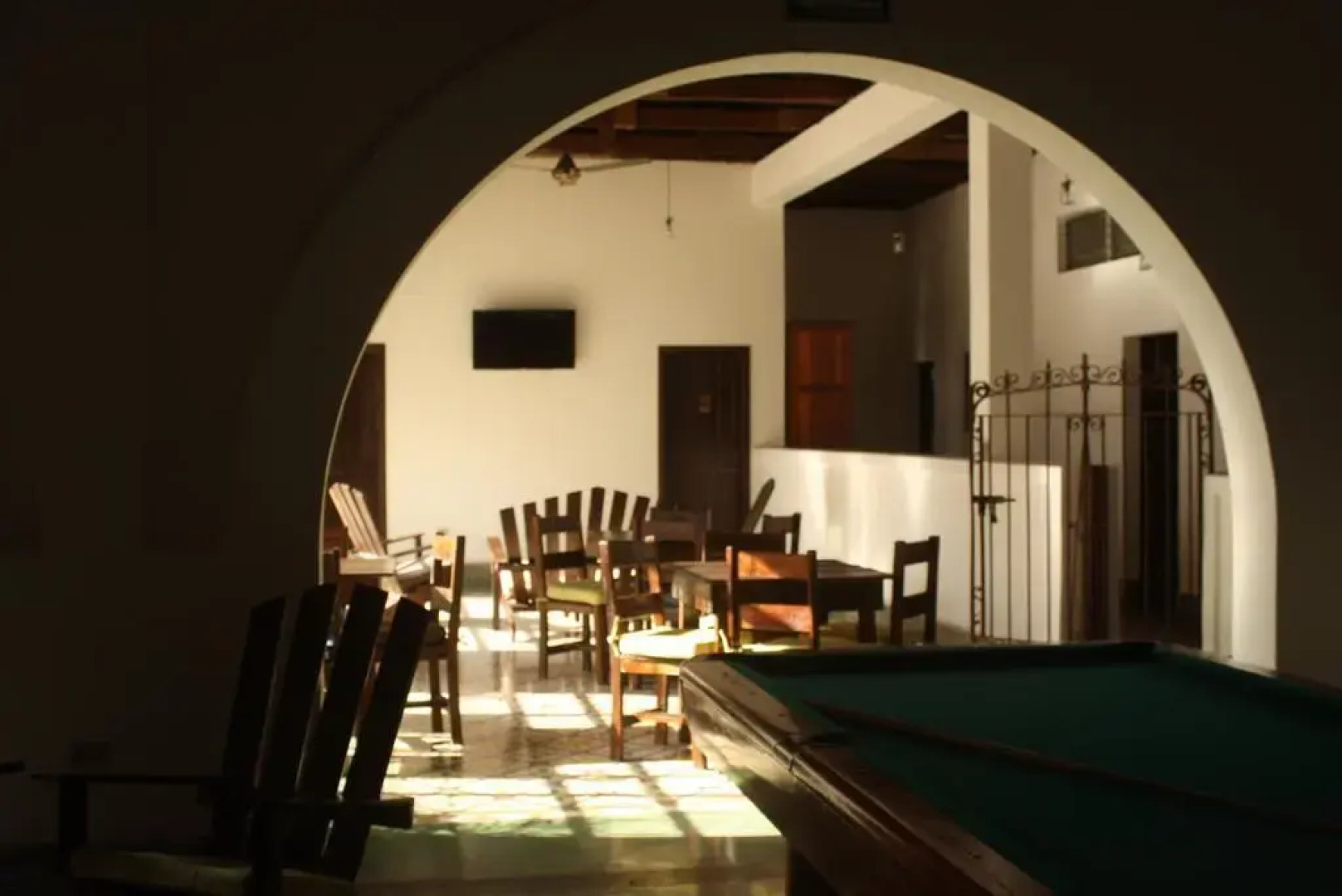 La Madrugada Hostel