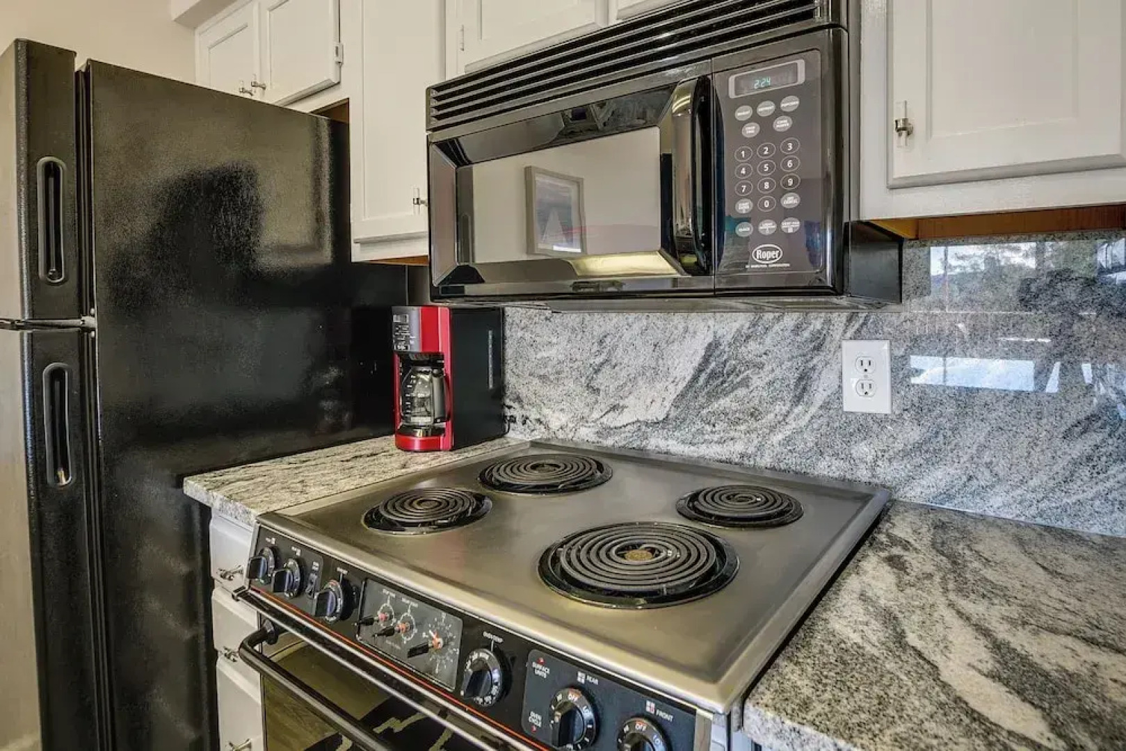 Little River Condo With Balcony & Pool Access!