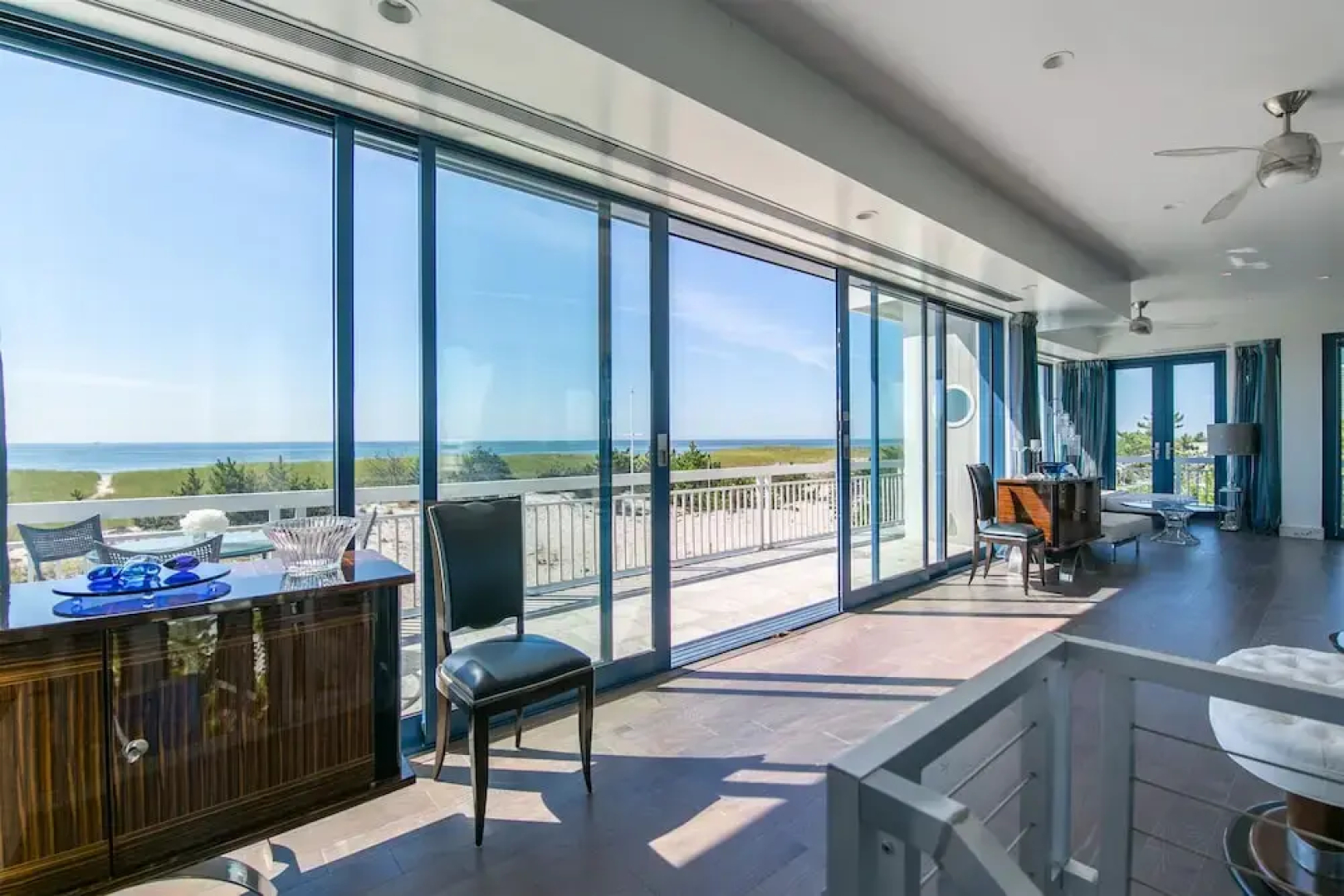 Breathtaking 2 Bedroom Westhampton Beach House Apts