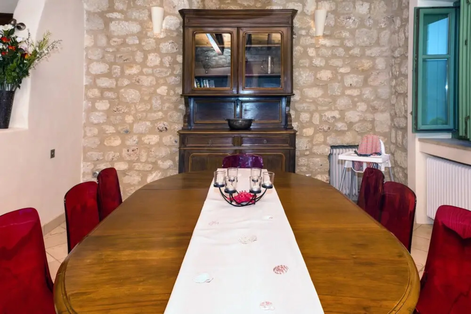 Self-catering Luxury Stone Holiday Villa With Infinity Pool and Panoramic View