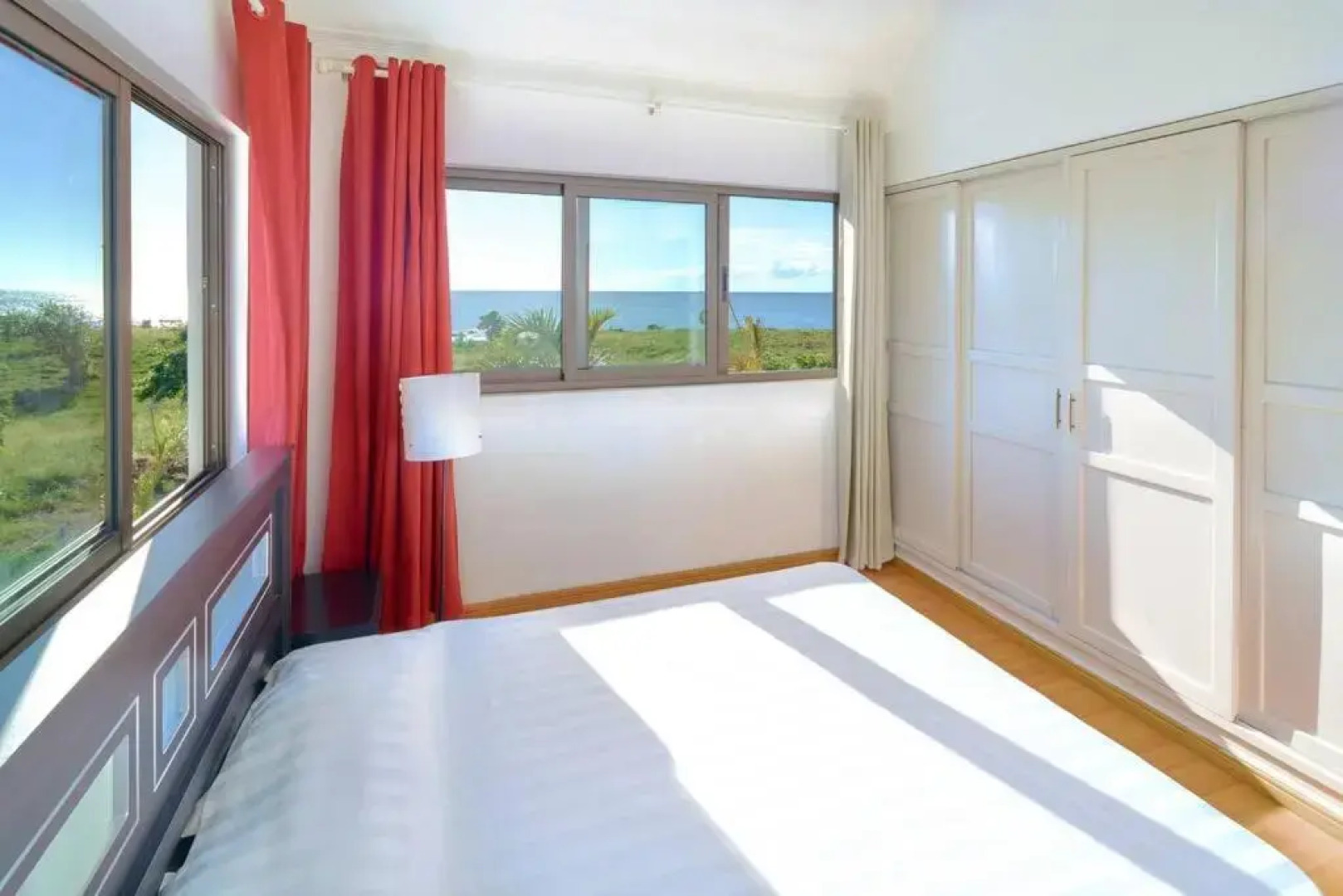 Côte Ouest - VUE IMPRENABLE SUR LA MER - VILLA BELIFAGE BLEUE avec Piscine Privative