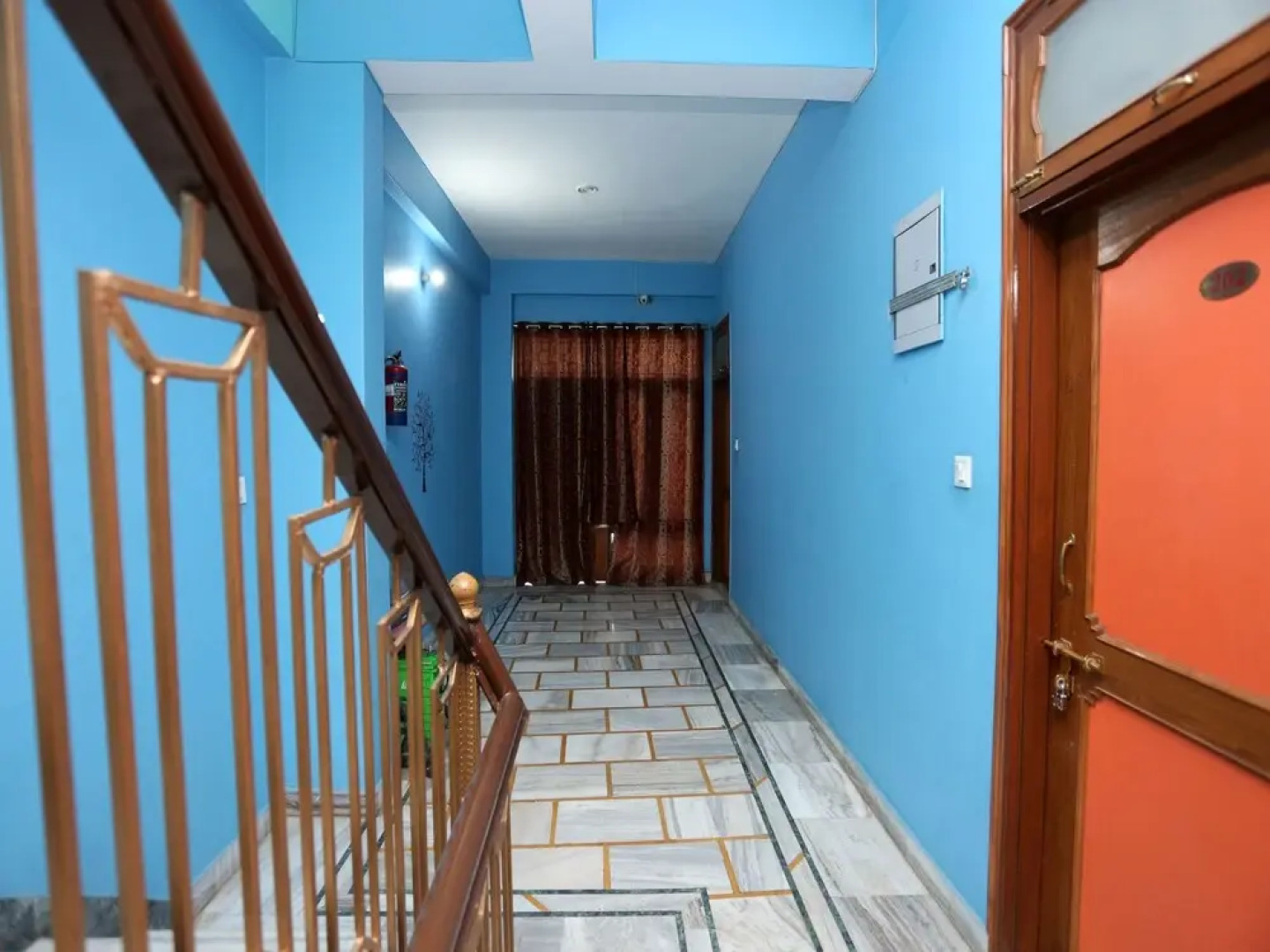 OYO 12133 Hotel Shanti