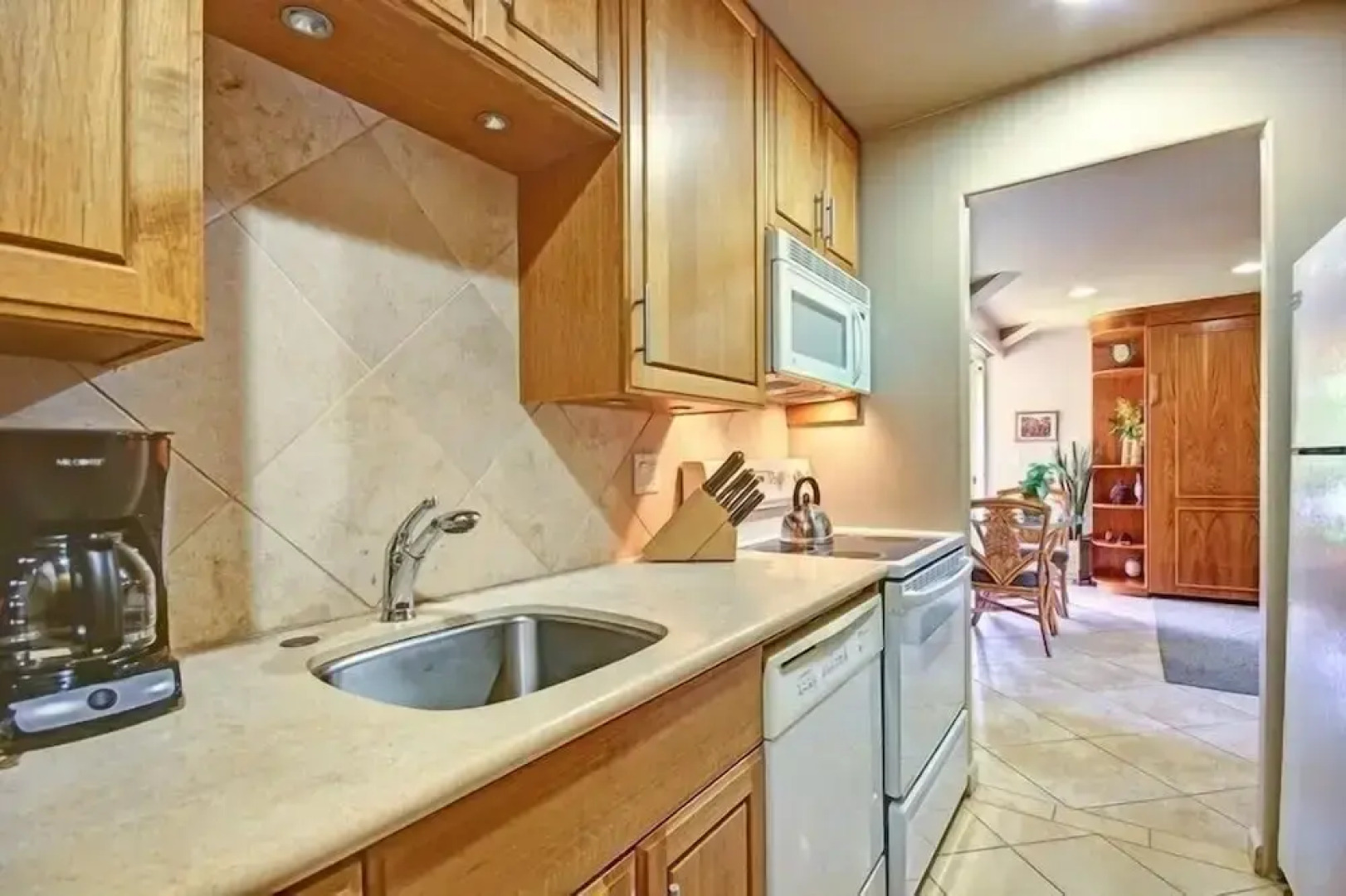 Maui Kaanapali Villas B242 by RedAwning