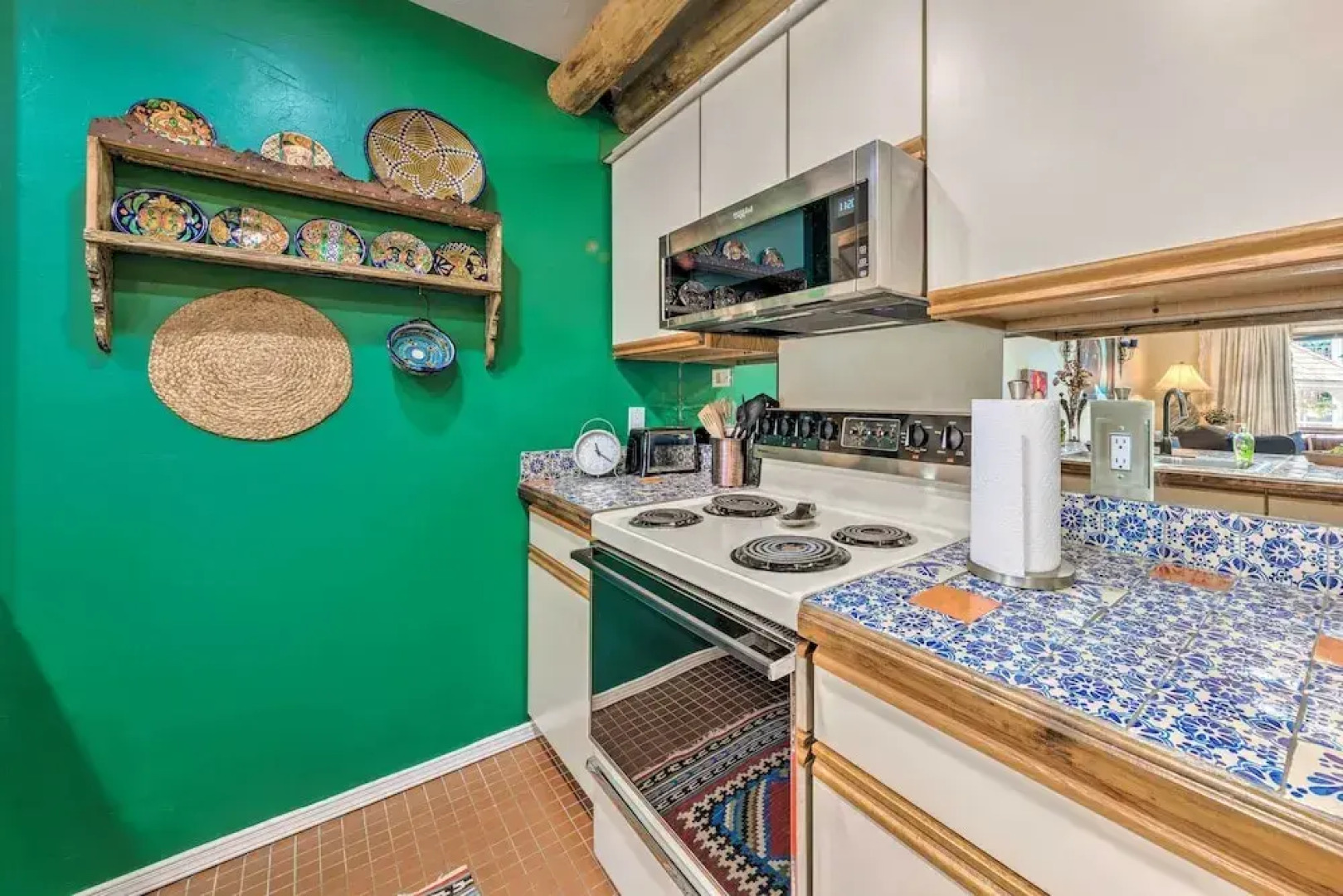 Eclectic Home w/ Deck: 4 Miles to Ski Cloudcroft!