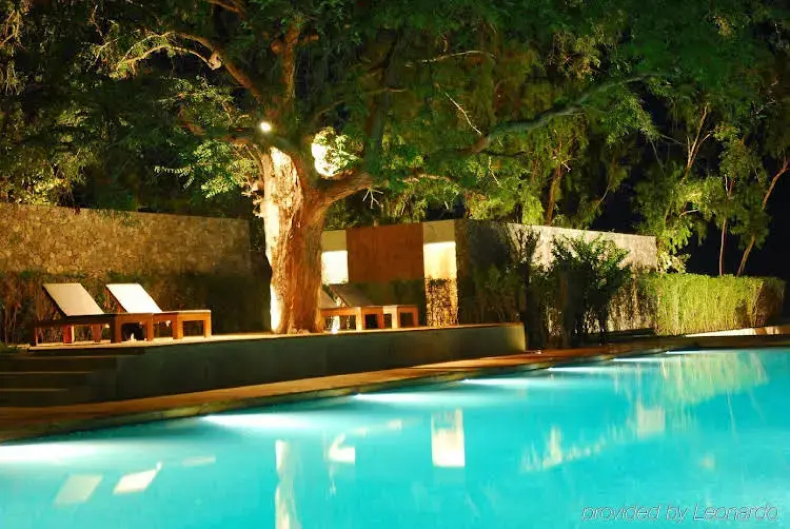 X2 Hua Hin Kui Buri Villas