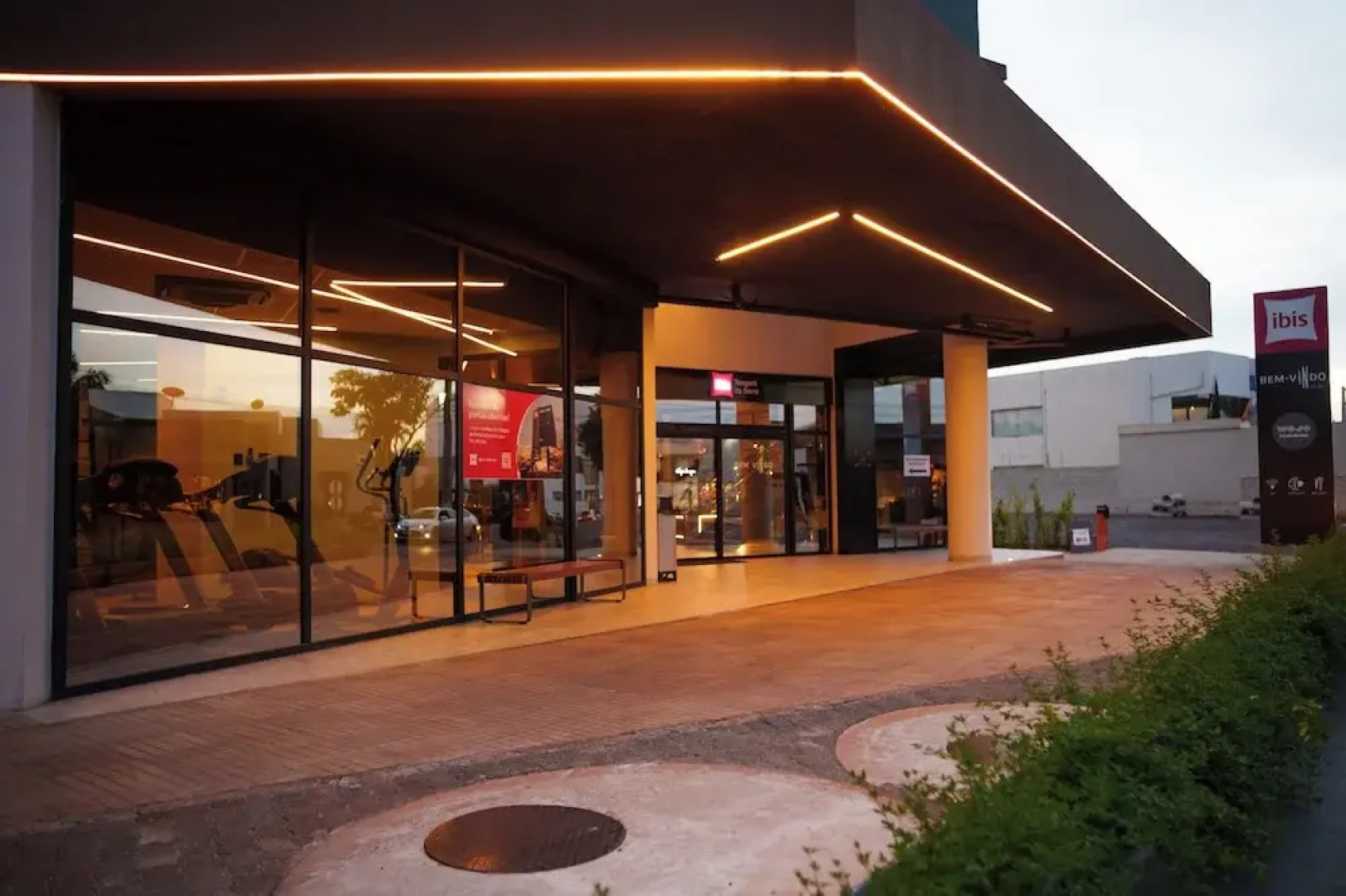 Ibis Tangara Da Serra