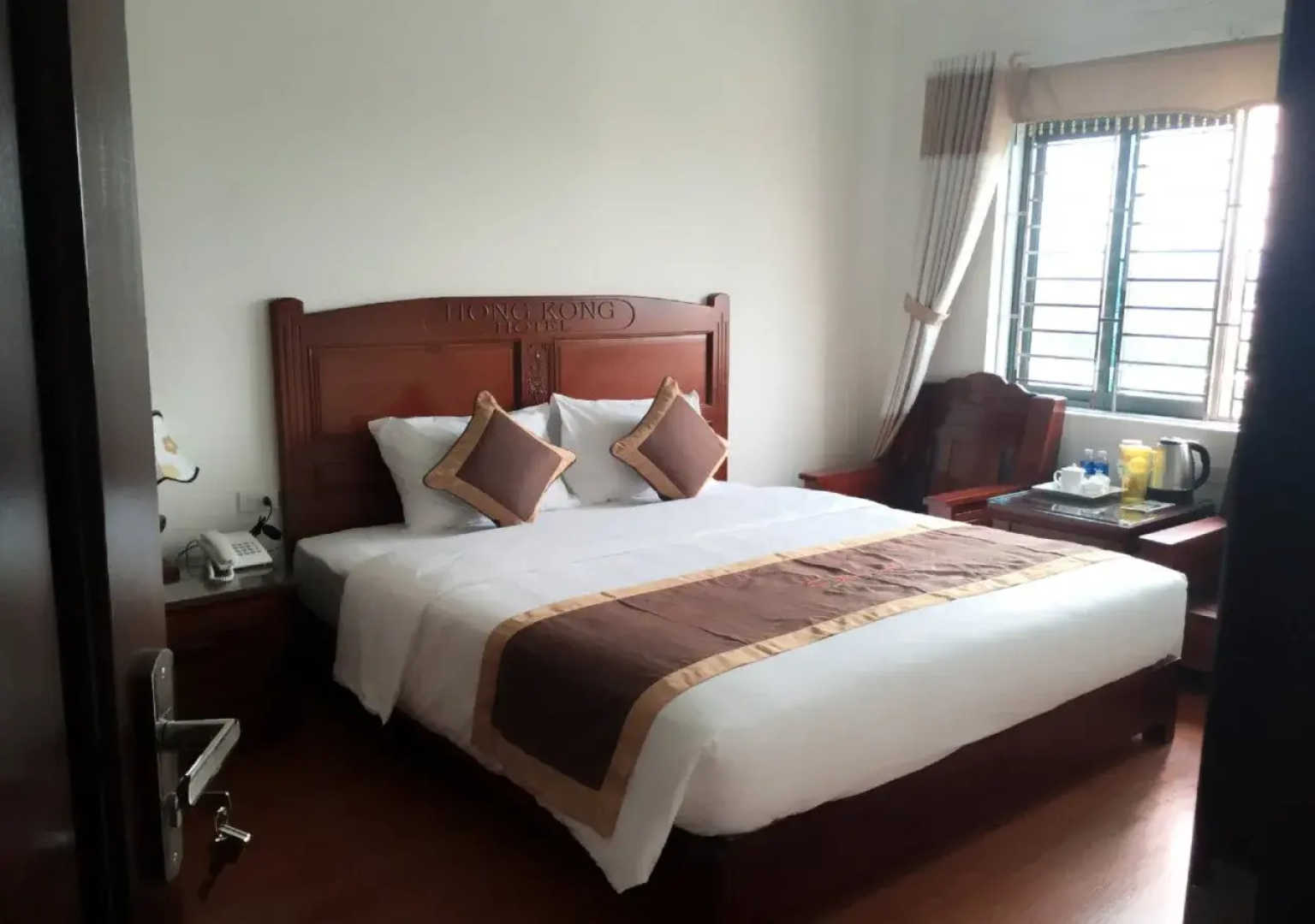 Khách sạn Sen Hồng