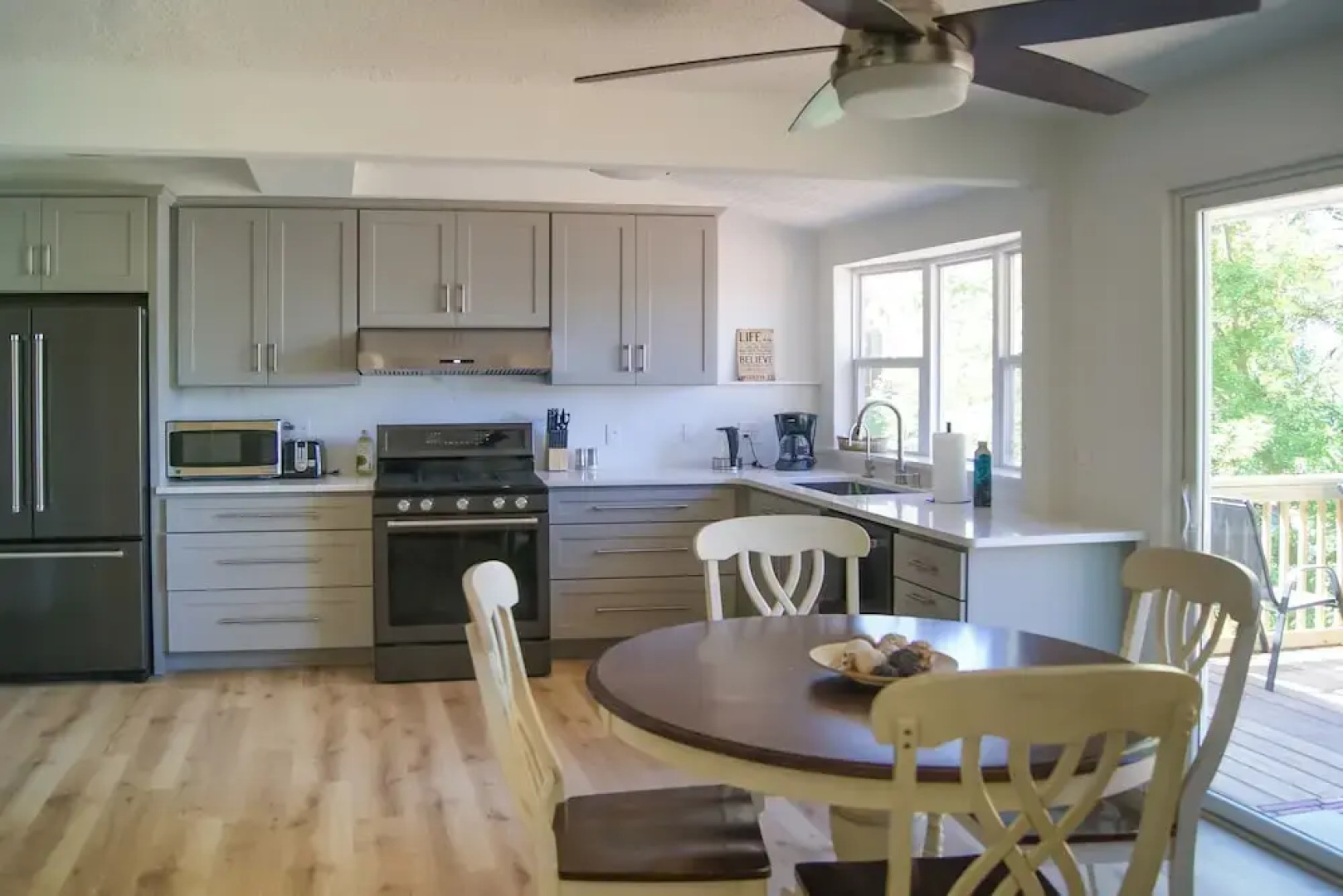 Waterfront Eagle Lake Home w/ Yard & Deck