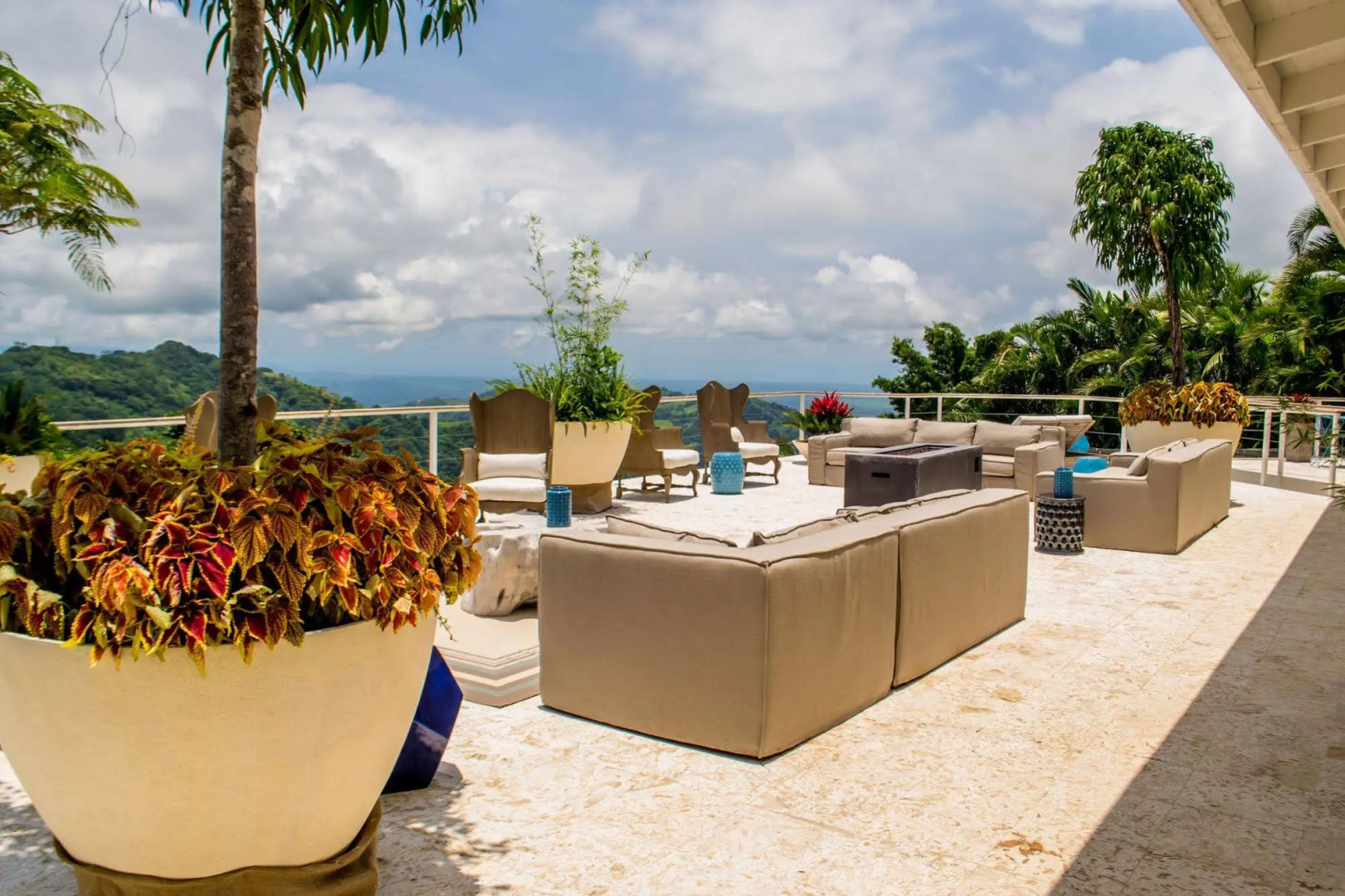 The Retreat at Altos del Monte