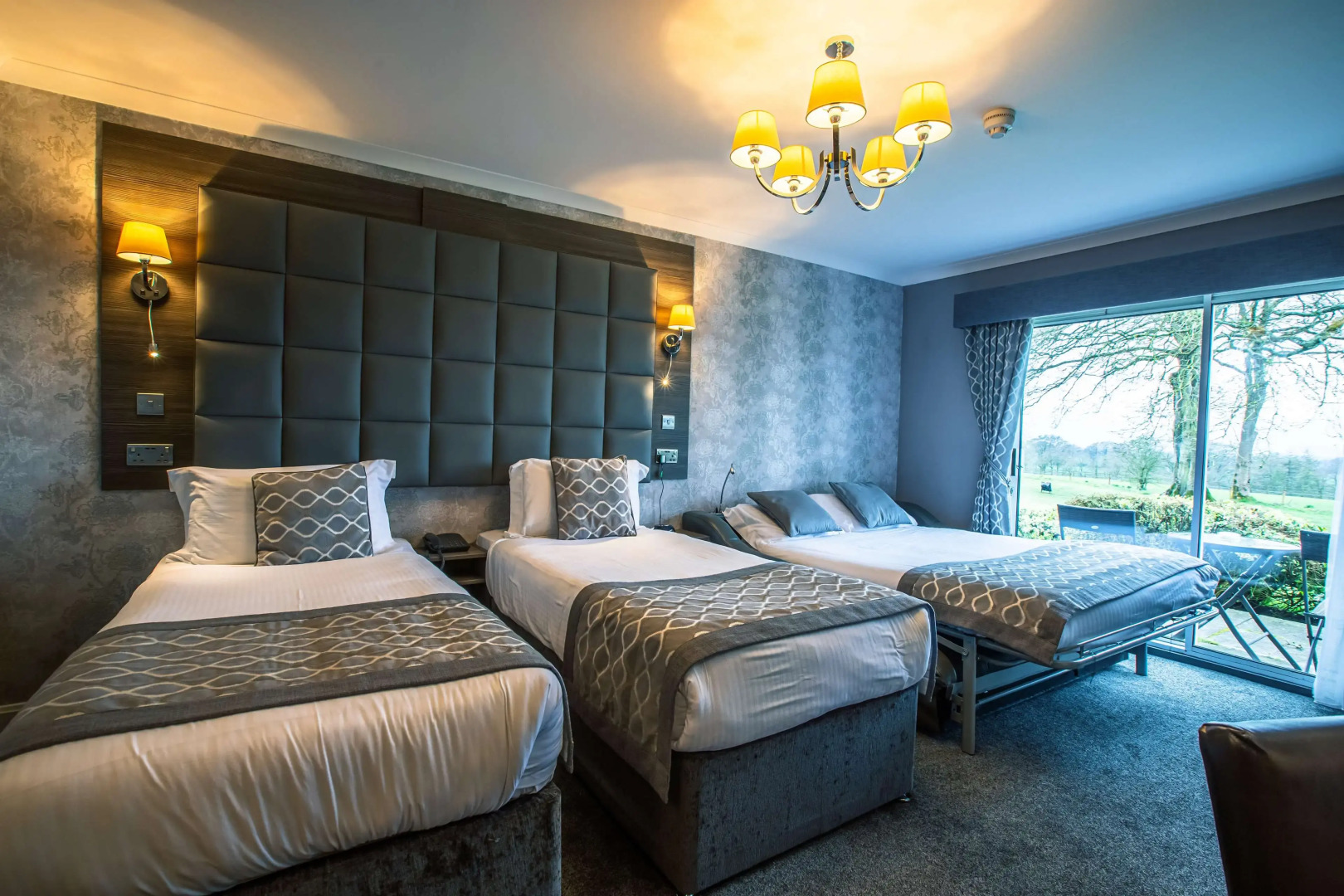 Dryfesdale Hotel, Bw Signature Collection